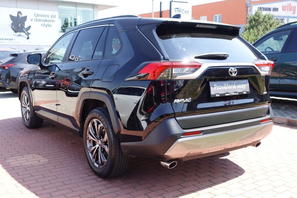 Toyota Rav4, 2,0VVT-i A/T 4x4 Comfort Style - fotka 6