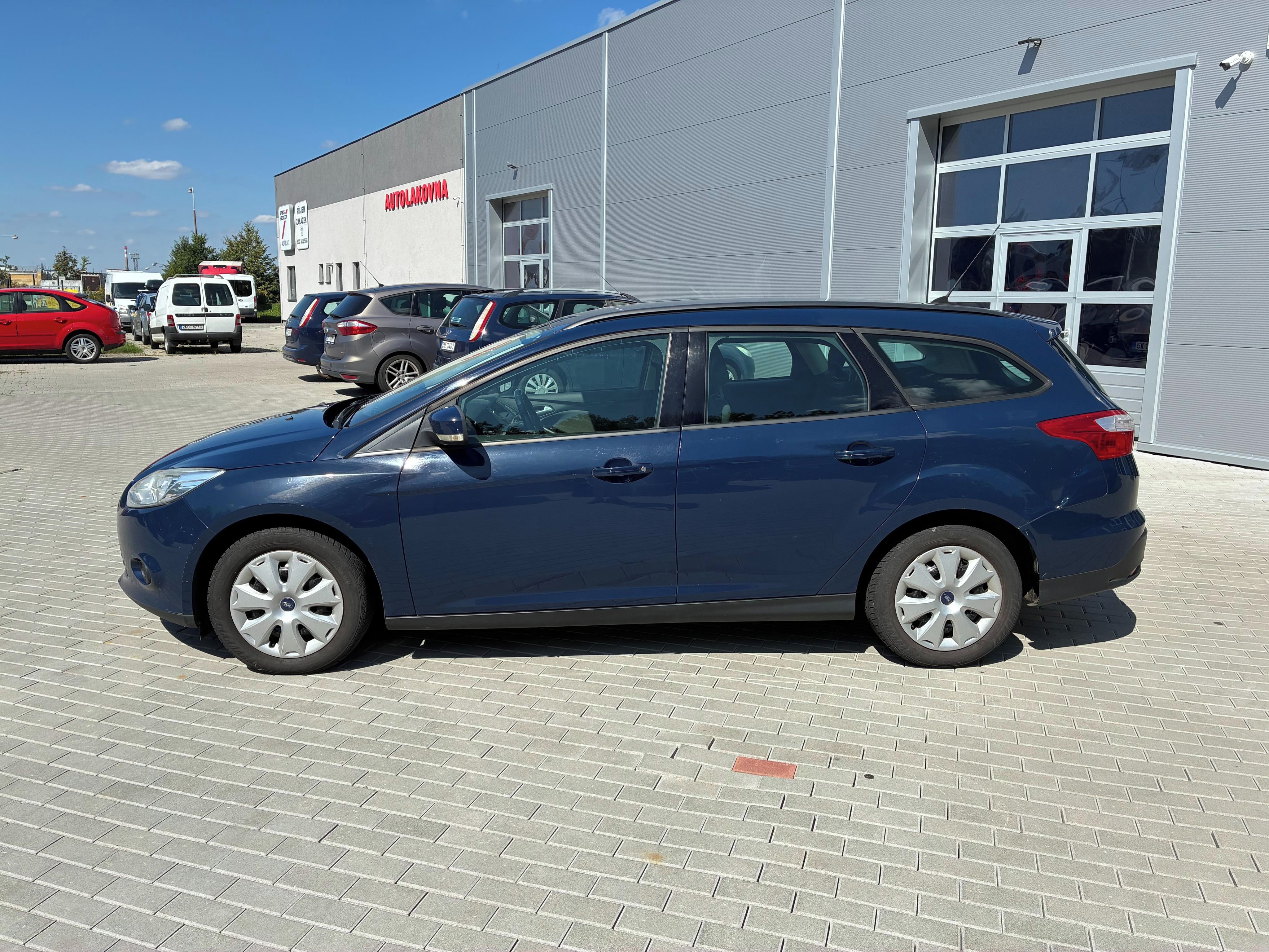 Ford Focus, 1,6 - fotka 3