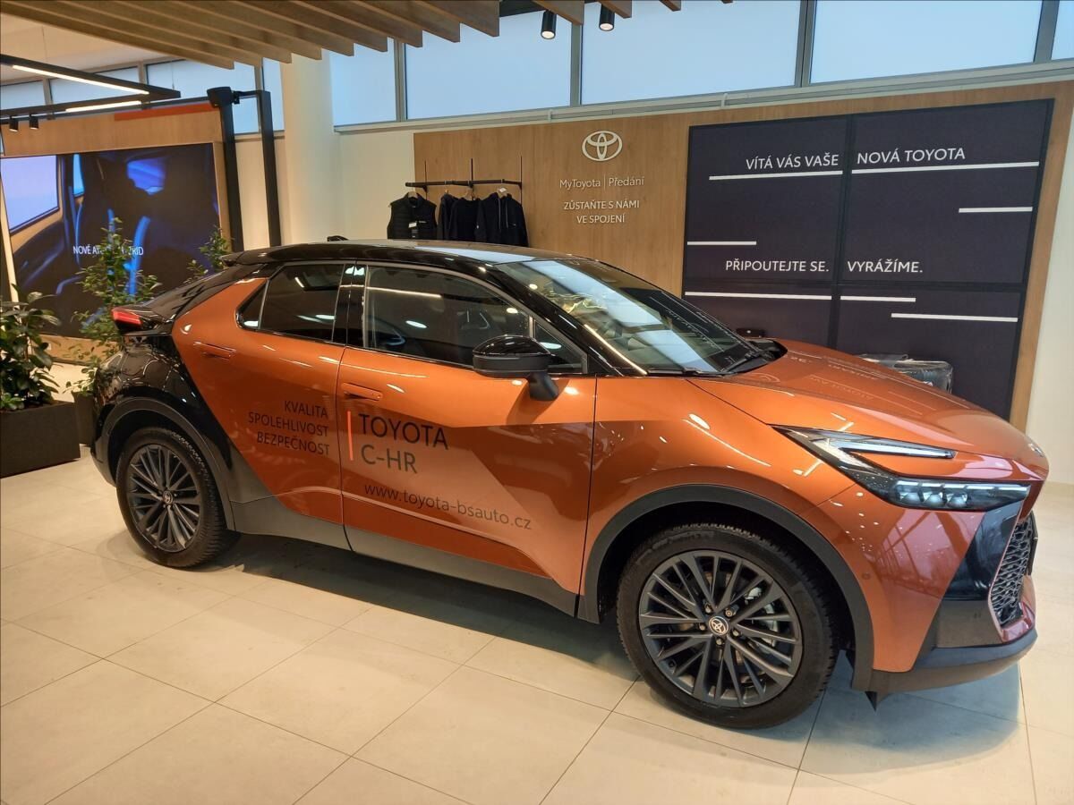 Toyota C-HR, 2,0 Tokyo Edition  PHEV - fotka 6