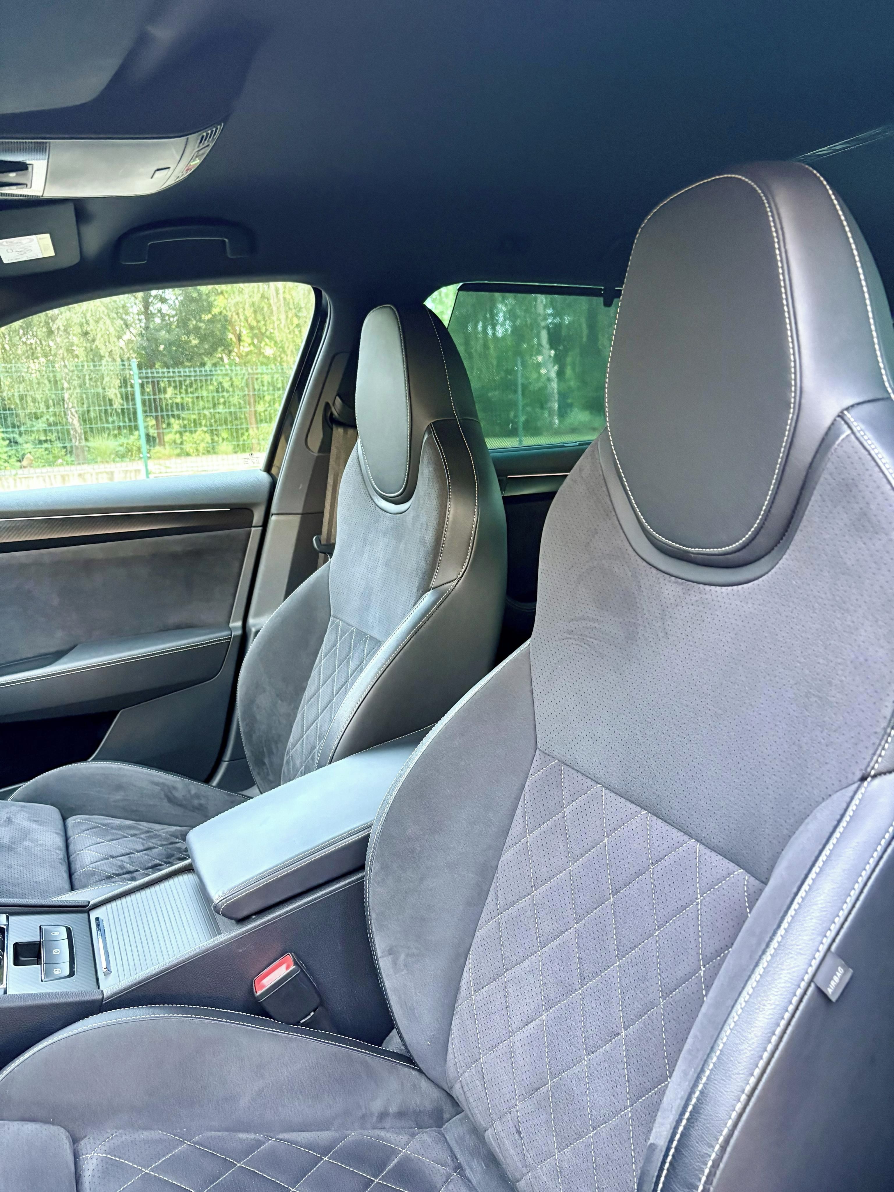 Škoda Superb, Škoda SUPERB III SPORTLINE 2.0 - fotka 5