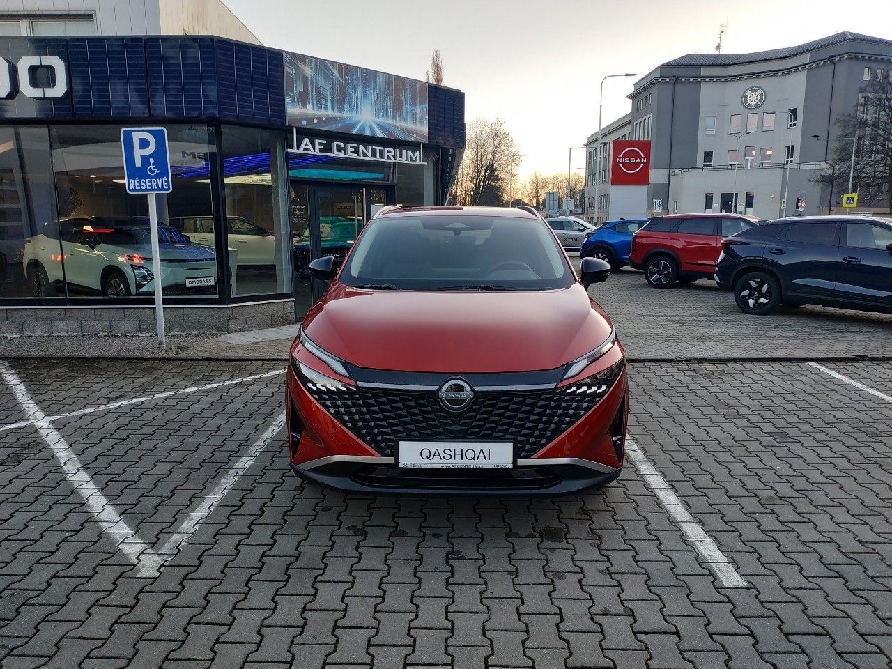 Nissan Qashqai, 1.3T mHEV AT,2WD, SKLADEM - fotka 2