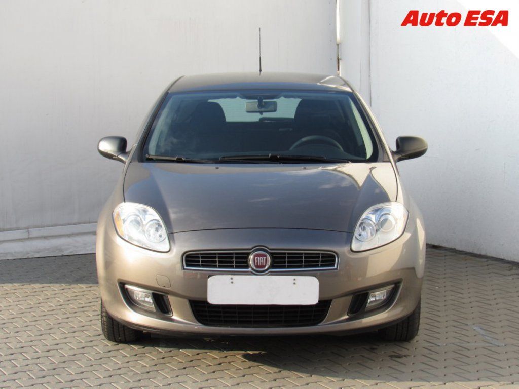 Fiat Bravo, 1.4 T-JET,AC,+kola - fotka 2
