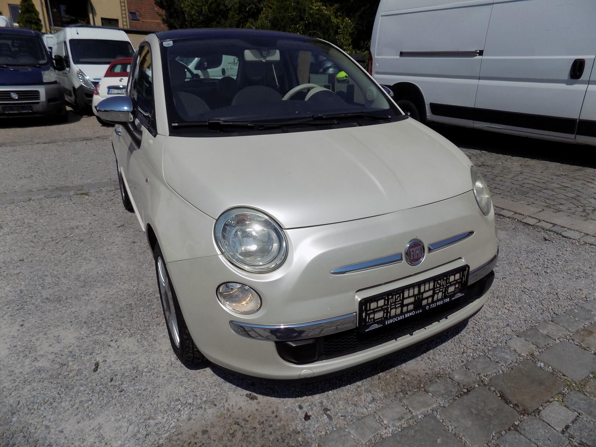 Fiat 500, 1,2I 51 KW LOUNGE AUTOKLIMA - fotka 4