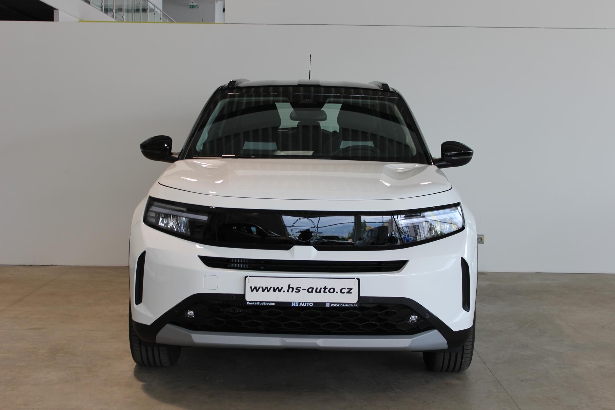 Opel Frontera, GS Hybrid 1.2 TURBO 107kW - fotka 2