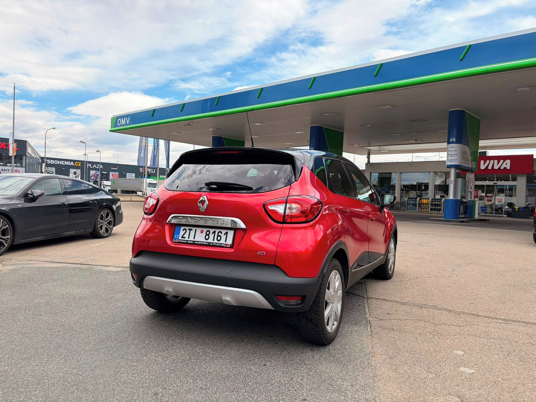 Renault Captur, Top stav. - fotka 6