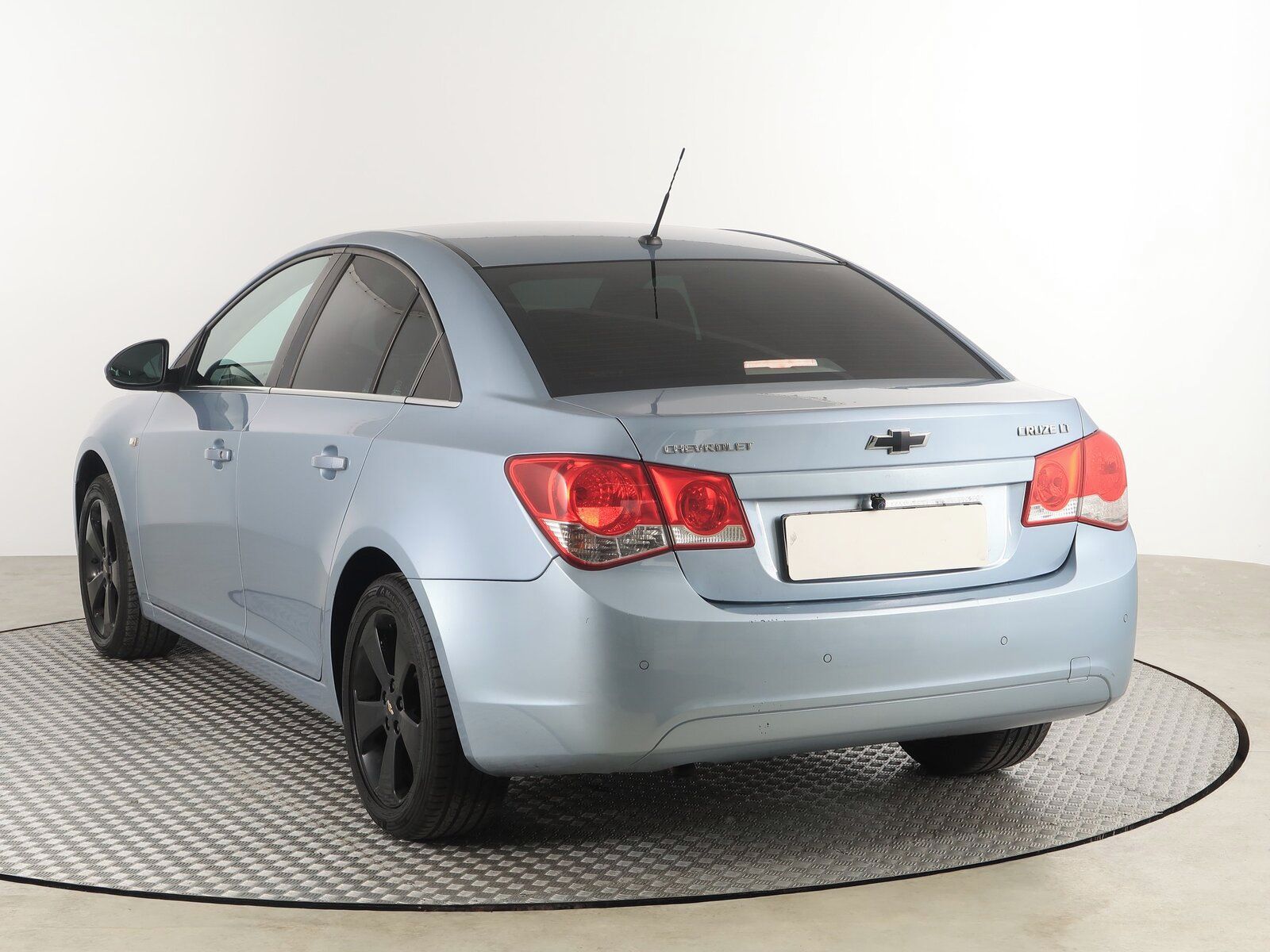 Chevrolet Cruze, 1.8 i 16V, po STK - fotka 4