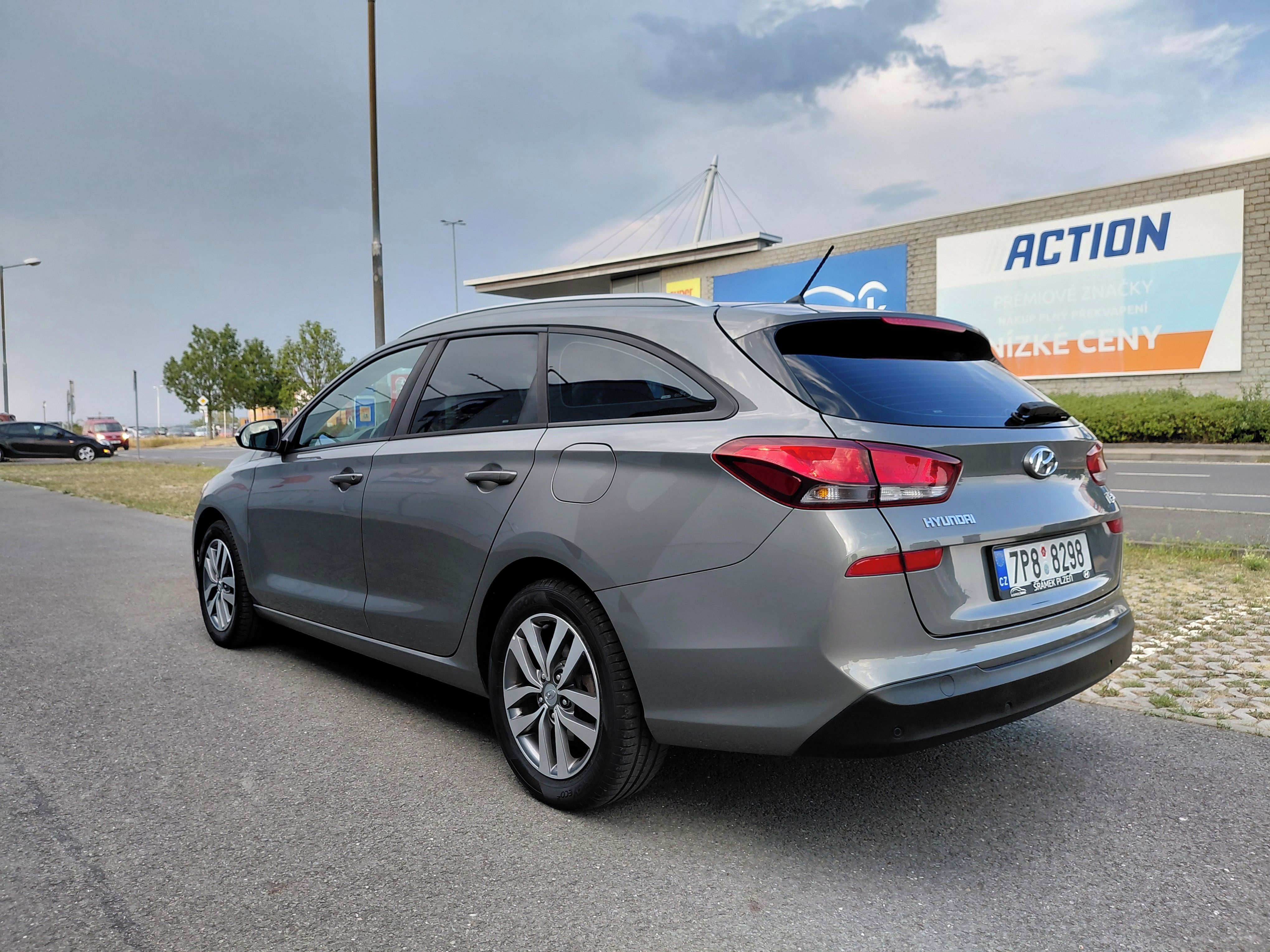 Hyundai i30, 1.4T-GDI 103KW 1MAJ EXTRA+KOLA - fotka 5
