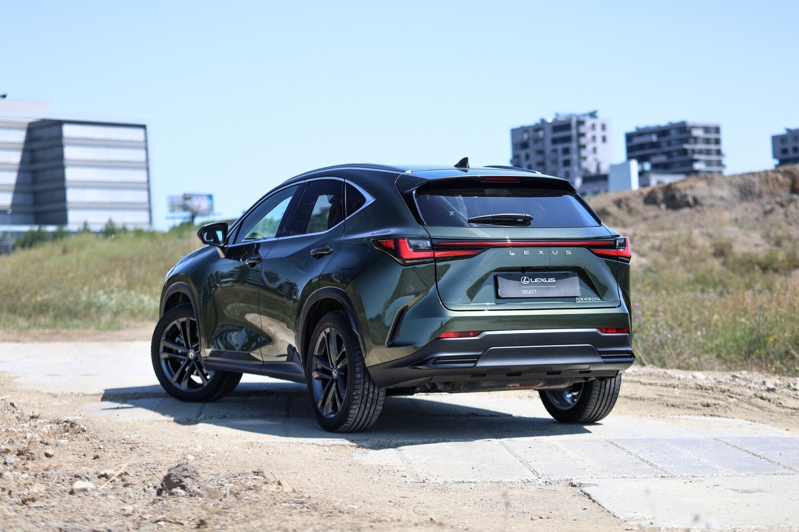 Lexus NX 450h+, 450H+ 2,5 PHEV PRESTIGE - fotka 5