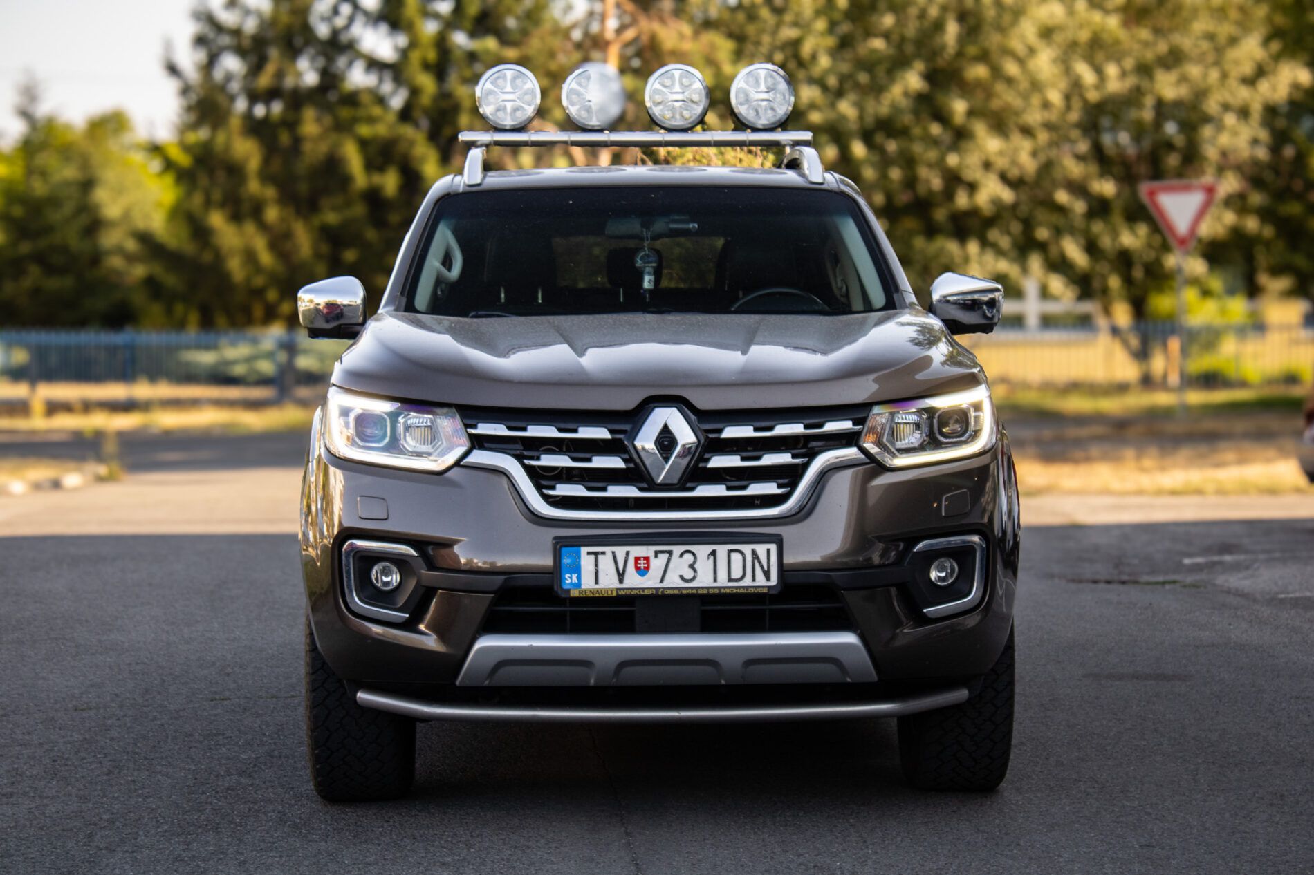 Renault Alaskan - fotka 2