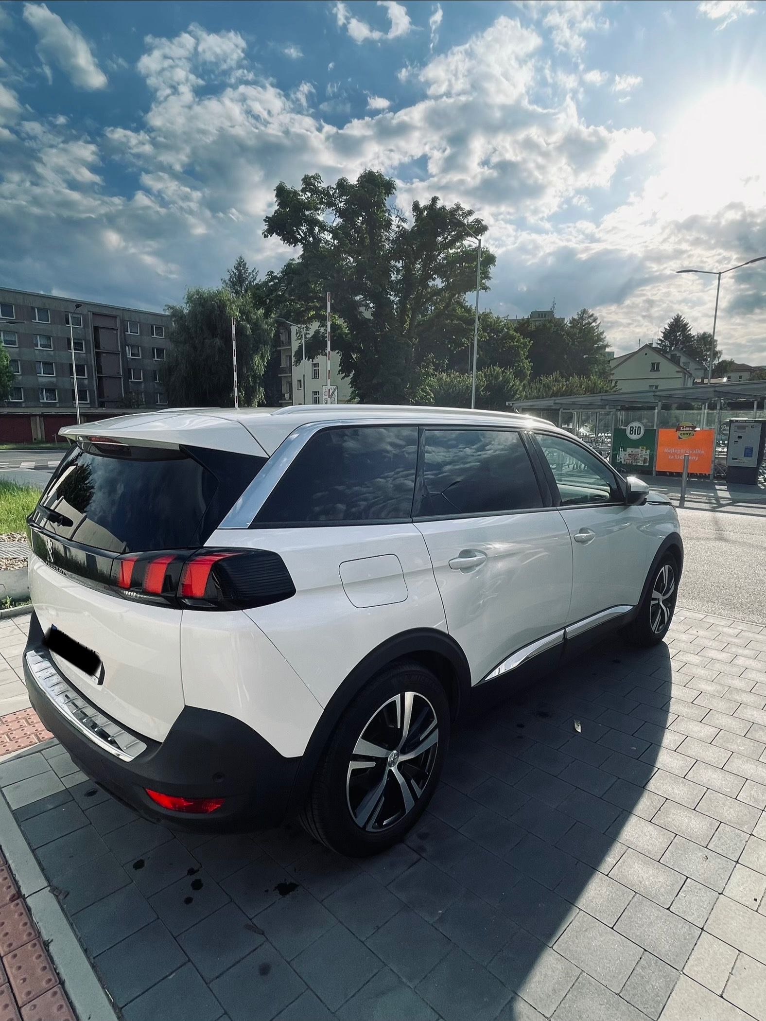 Peugeot 5008, 1.5 BlueHdi - fotka 5
