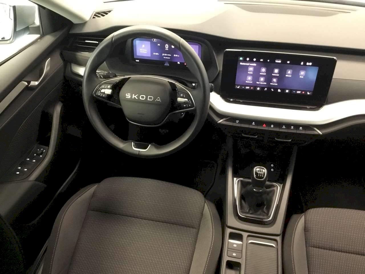 Škoda Octavia, Selection 1.5 TSI 85 kW - fotka 5