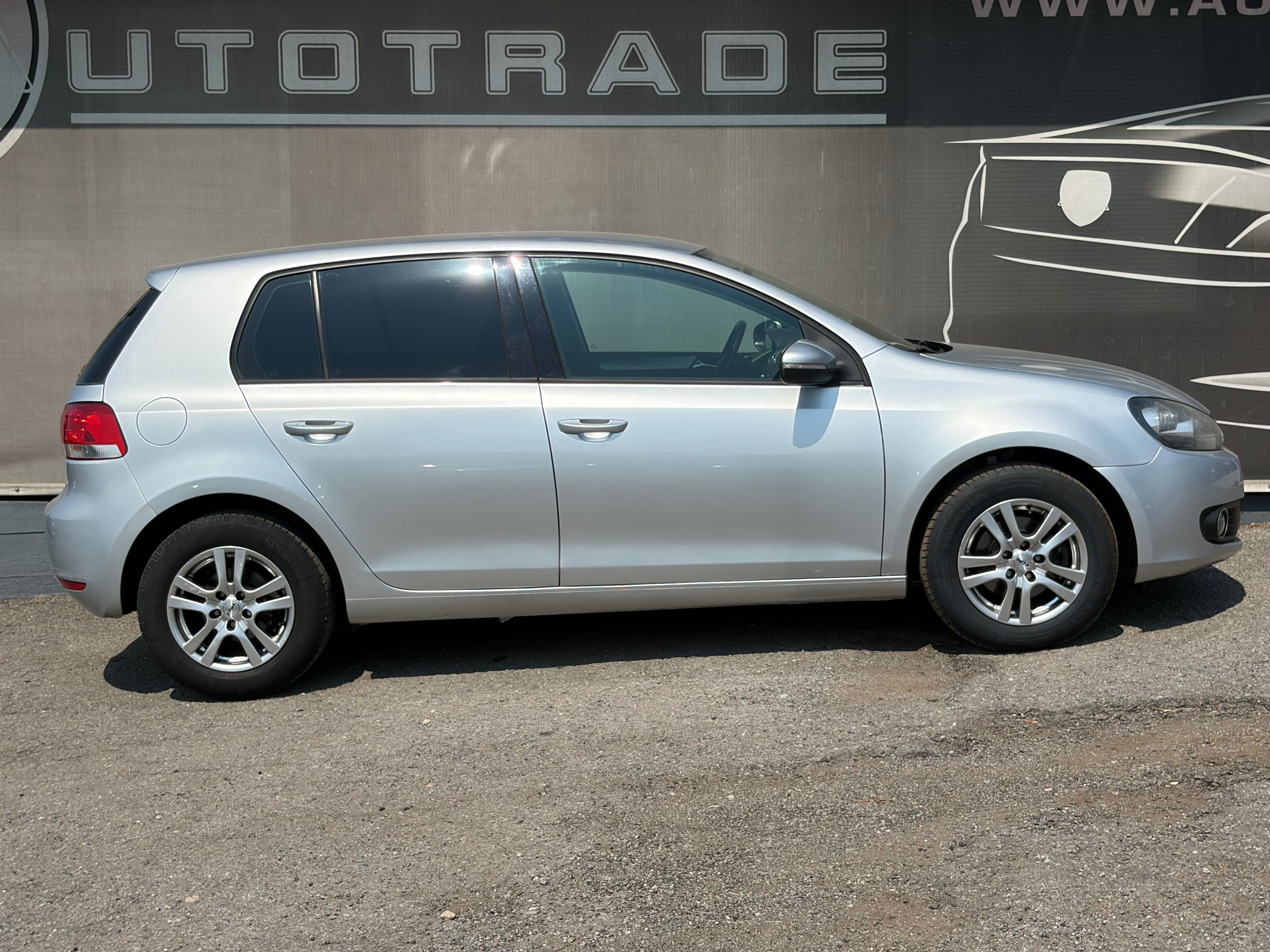 Volkswagen Golf, 1,2TSi 63kW, DigiKLIMA, 2xkola - fotka 5