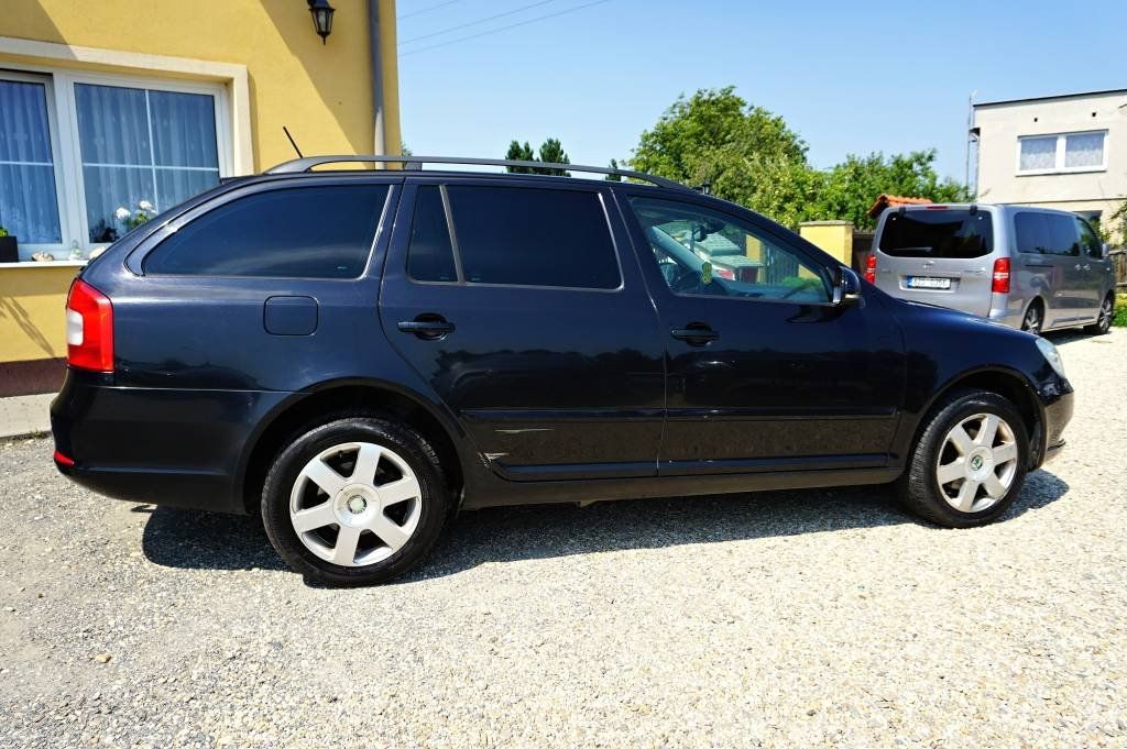 Škoda Octavia, ELEGANCE 1,6 TDI 77 kW - fotka 4