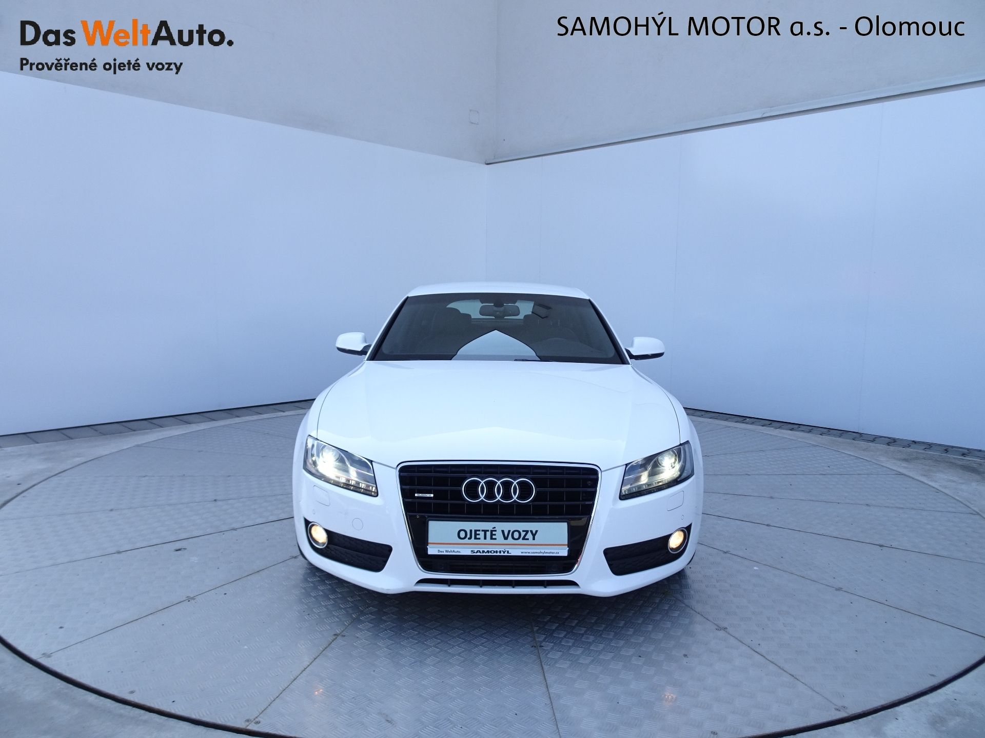 Audi A5, 3.0TDI Quattro Tiptronic S-lin - fotka 4