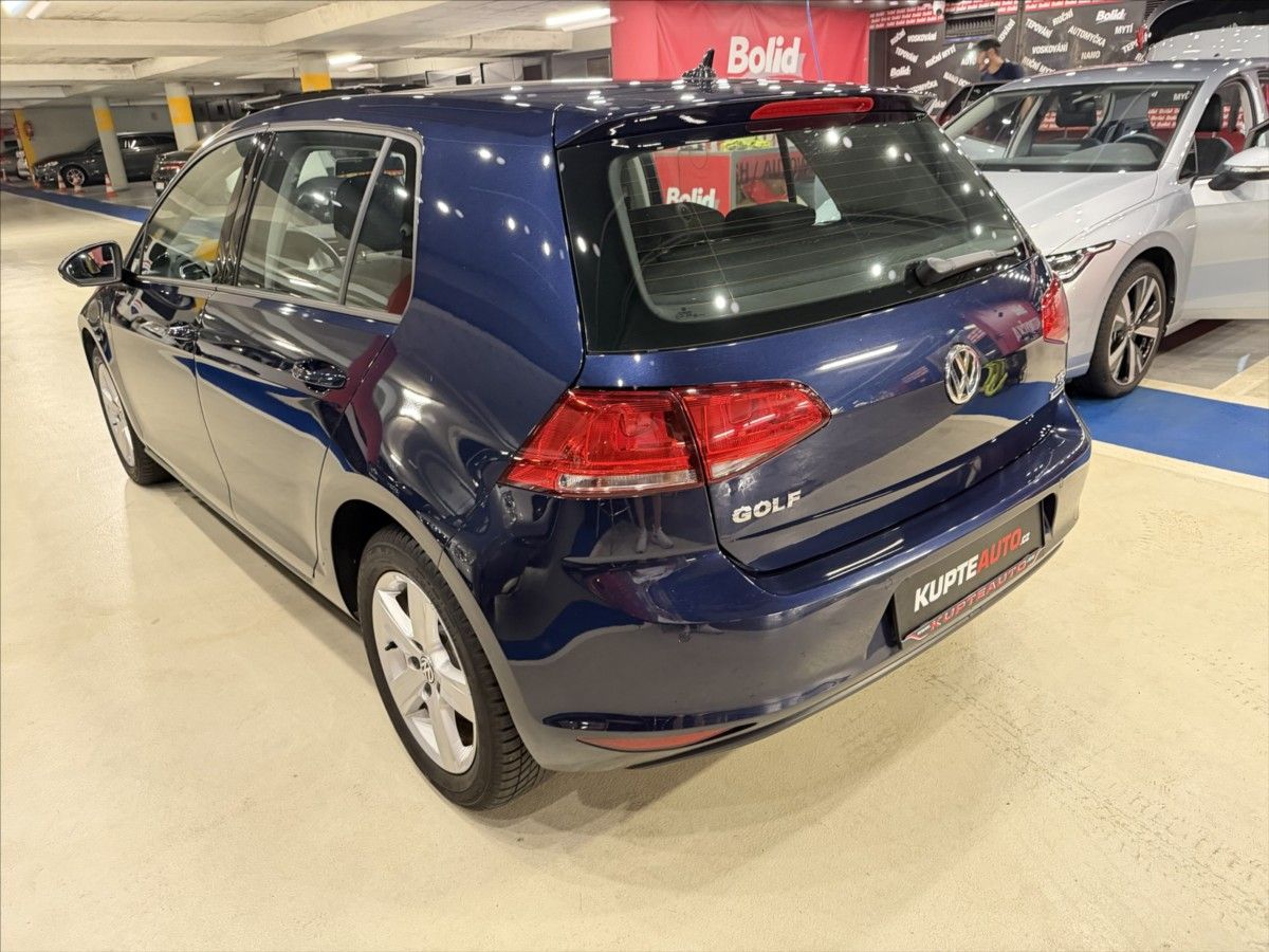 Volkswagen Golf, 1,2 TSI  Comfortline - fotka 3