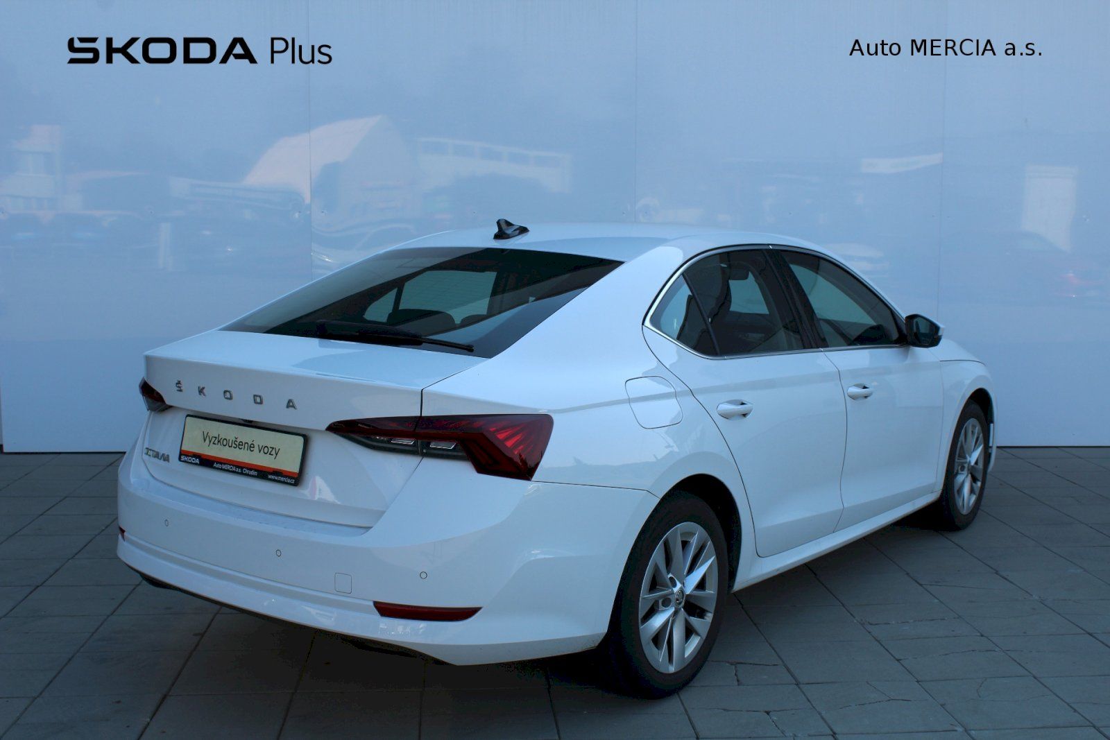 Škoda Octavia, OCTAVIA - fotka 2