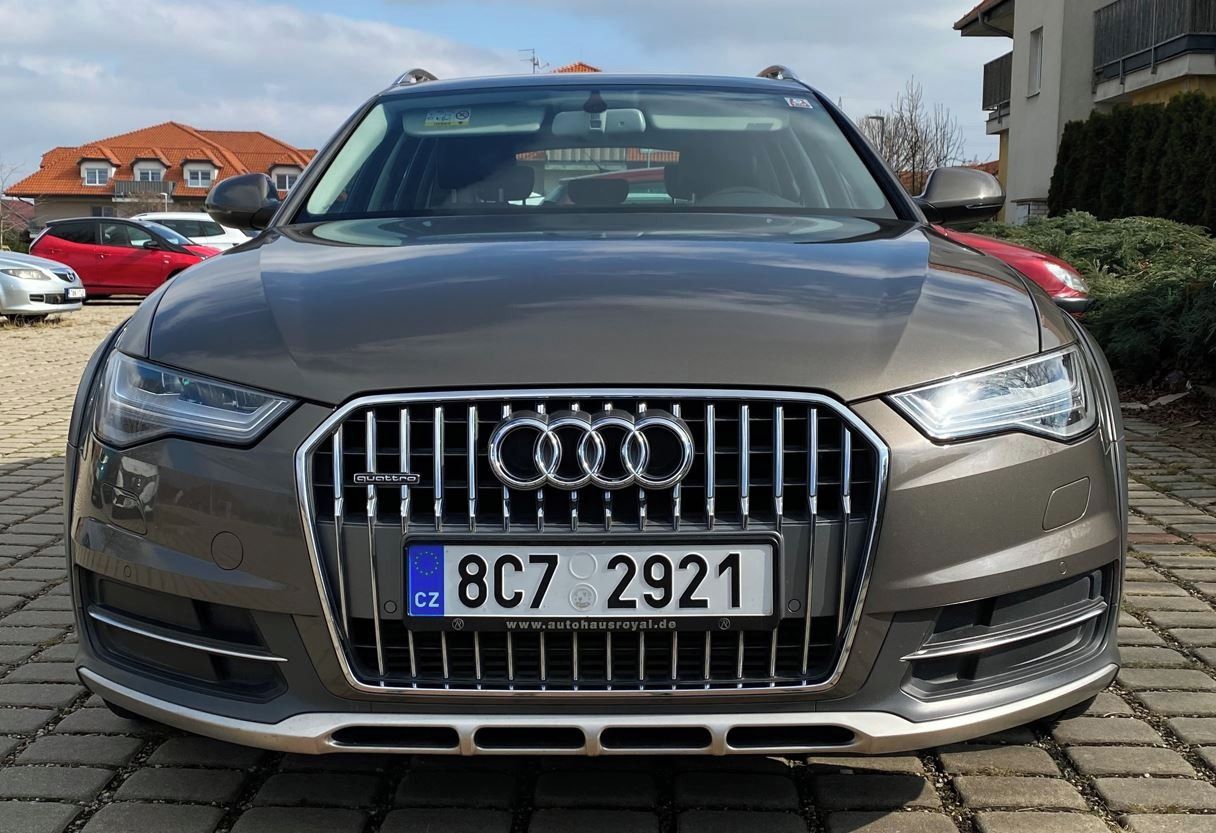 Audi A6 allroad, 3,0TDI,200kW,webasto,TOP stav - fotka 4