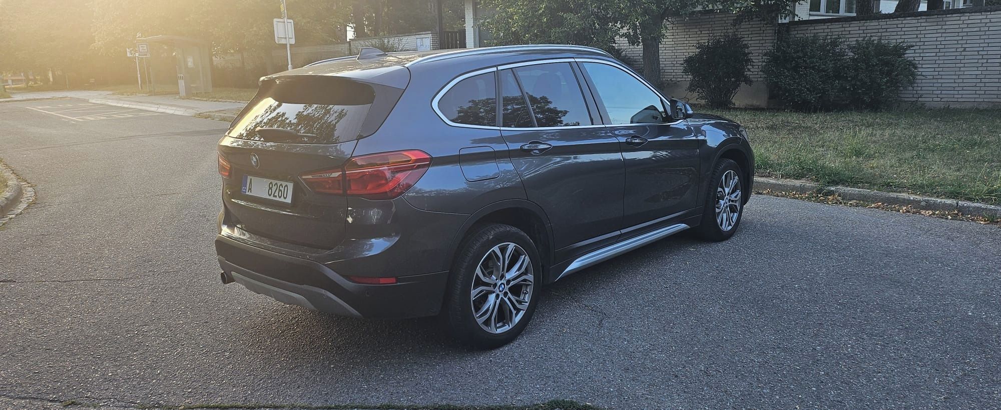 BMW X1, BMW X1 sDrive16d xLine, 11/201 - fotka 6