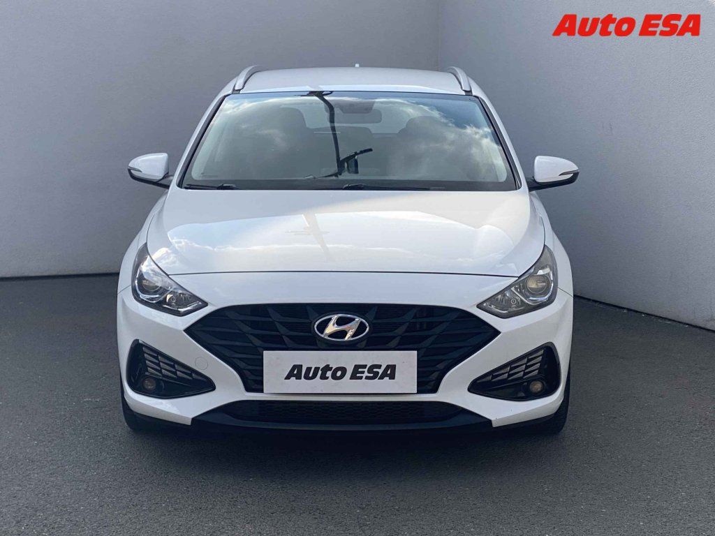 Hyundai i30, 1.6 CRDi MHEV,1.maj,ČR - fotka 2