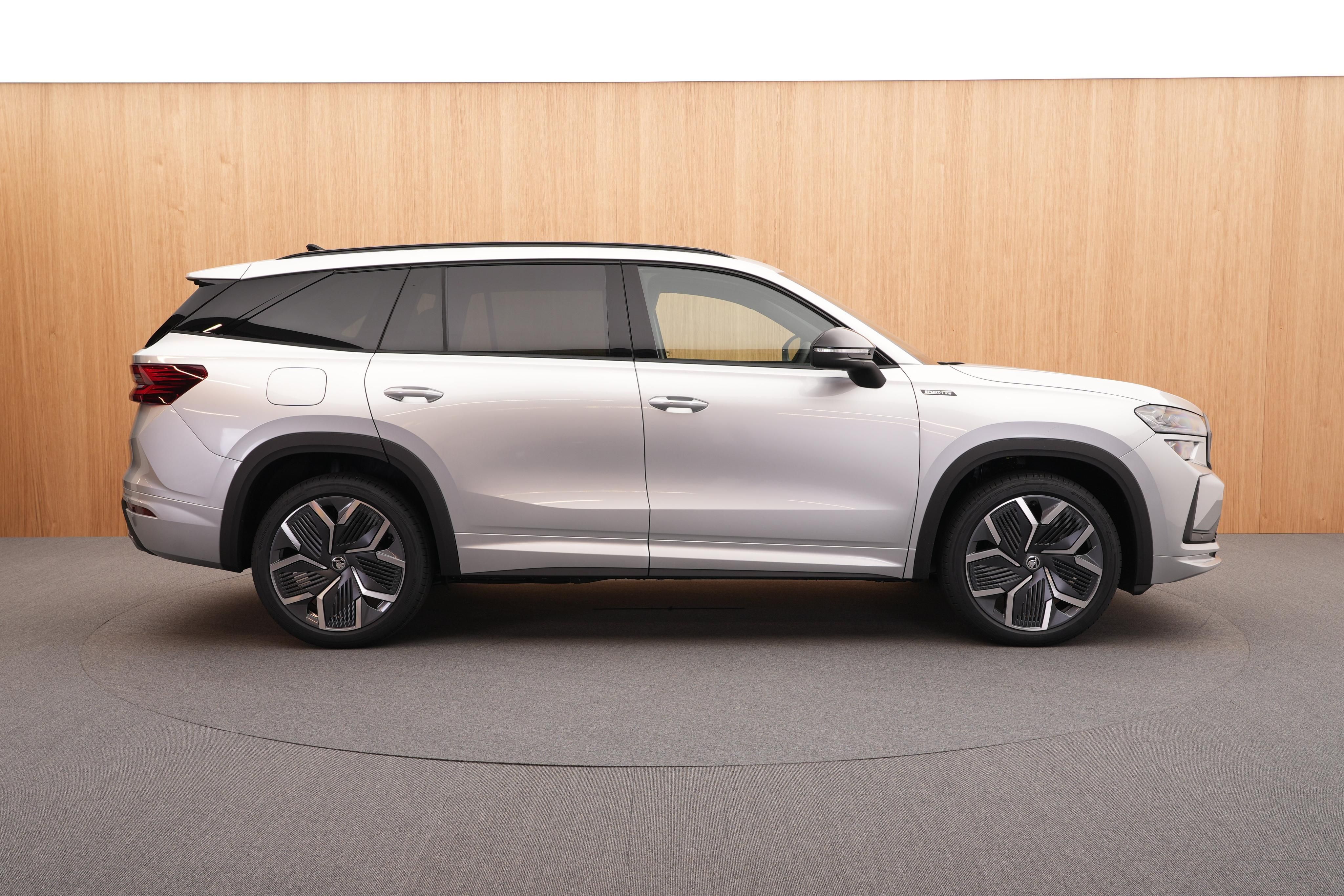 Škoda Kodiaq, Sportline 2.0 TDI 4x4 DSG - fotka 5