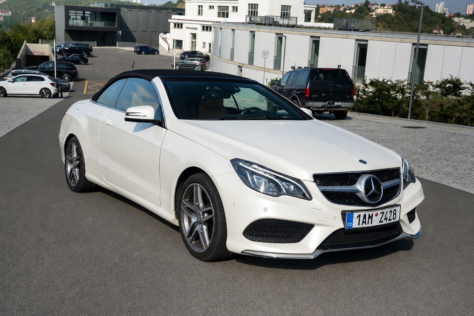Mercedes-Benz Třídy E, 320 3.0 V6 benzín automat
