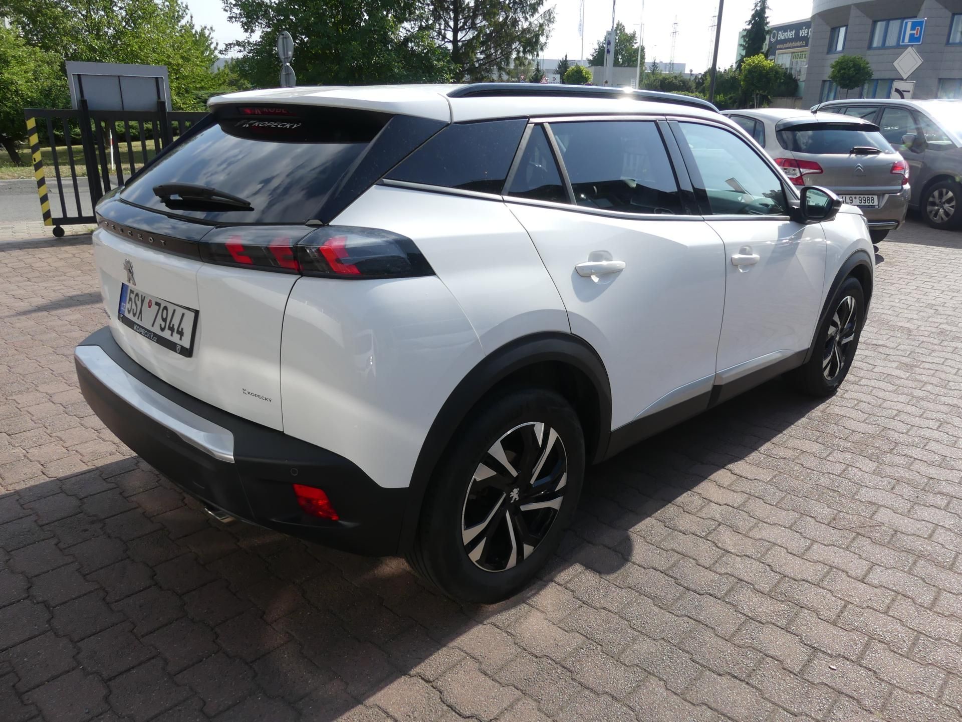 Peugeot 2008, 1,5 BlueHDi MAN6 - fotka 5