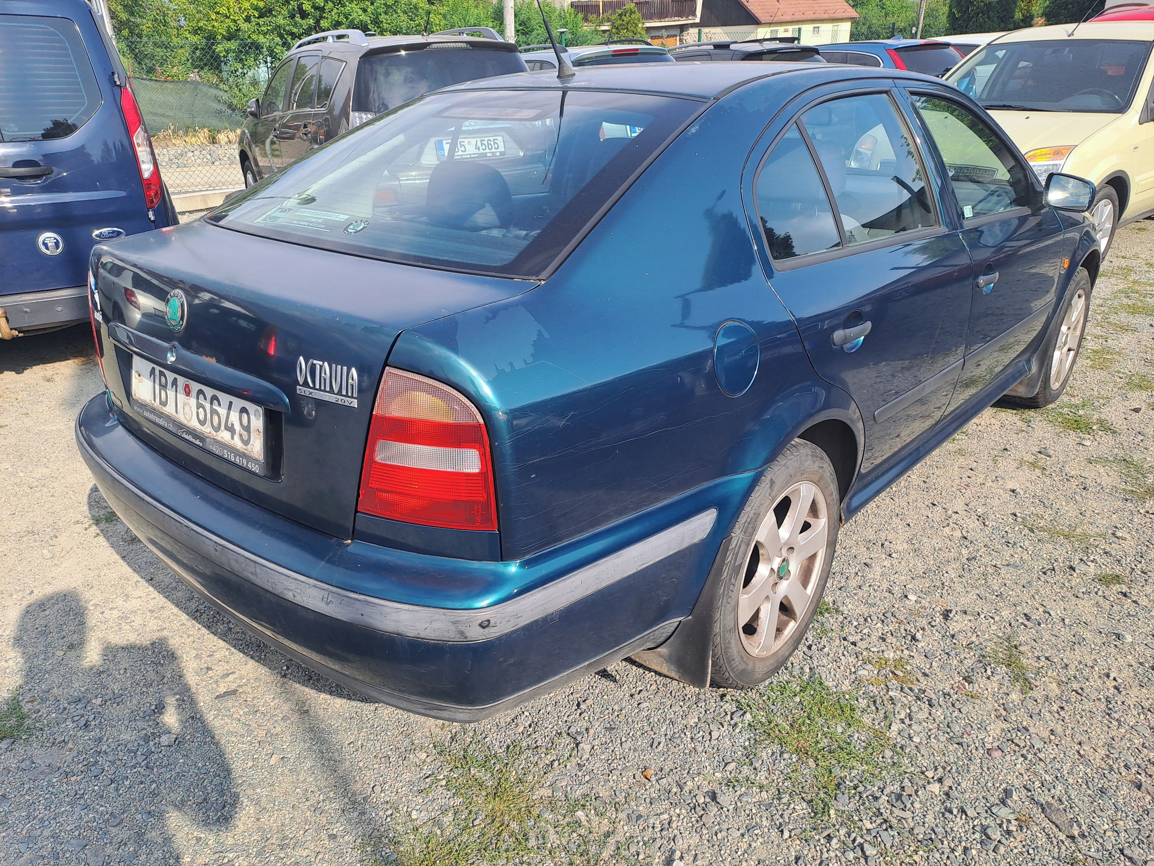 Škoda Octavia, FUNKČNÍ A POJÍZDNÉ AUTO S STK - fotka 2