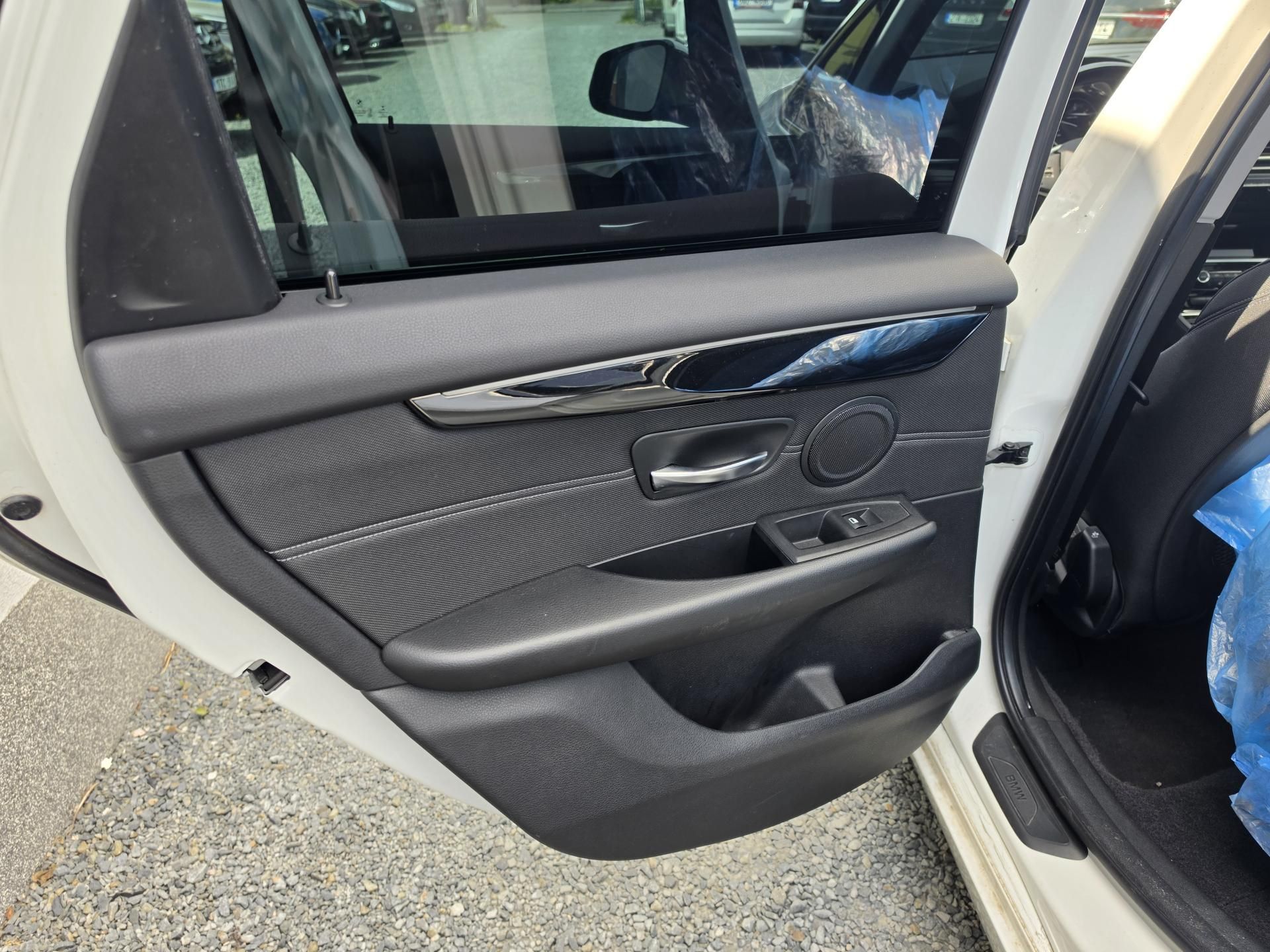 BMW Řada 2, 218 D 110KW Panorama Led Navi - fotka 6