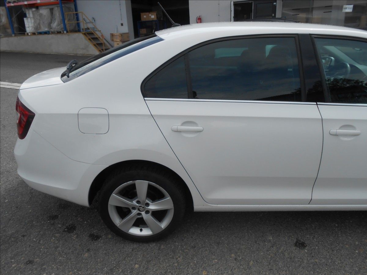 Škoda Rapid, 1,0 TSi 81Kw Digiklima, Výhřev - fotka 5