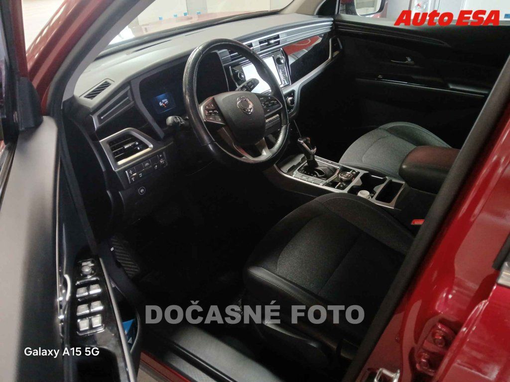 SsangYong Korando, 1.5.,2.maj,ČR - fotka 3