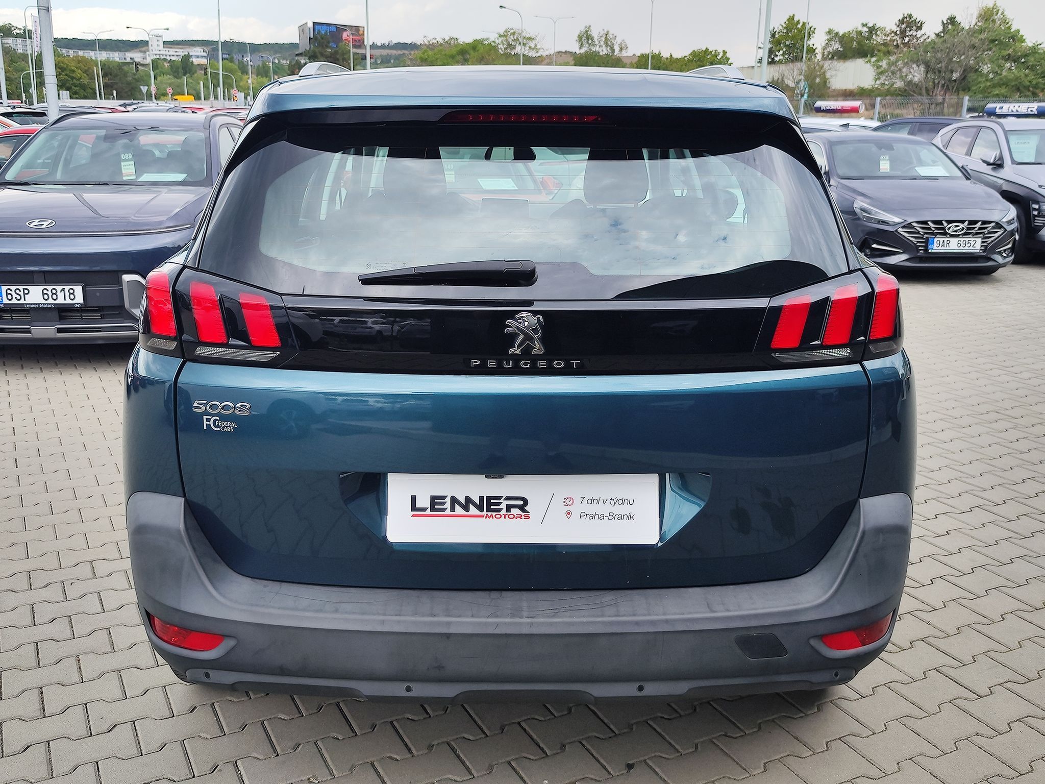 Peugeot 5008, 1.5 HDI/96kW Servisováno - fotka 6