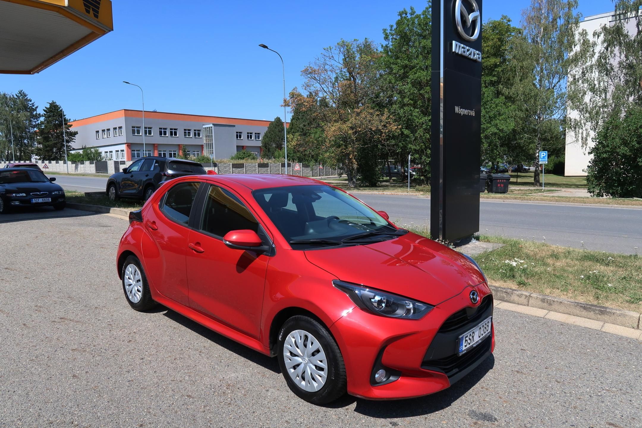 Mazda 2 Hybrid, 1,5 VVT-i 116k Pure Plus,záruk