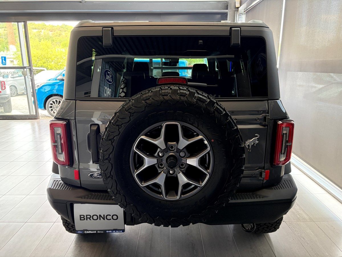 Ford Bronco, Badlands, 2.7 EcoBoost V6 Twin - fotka 5