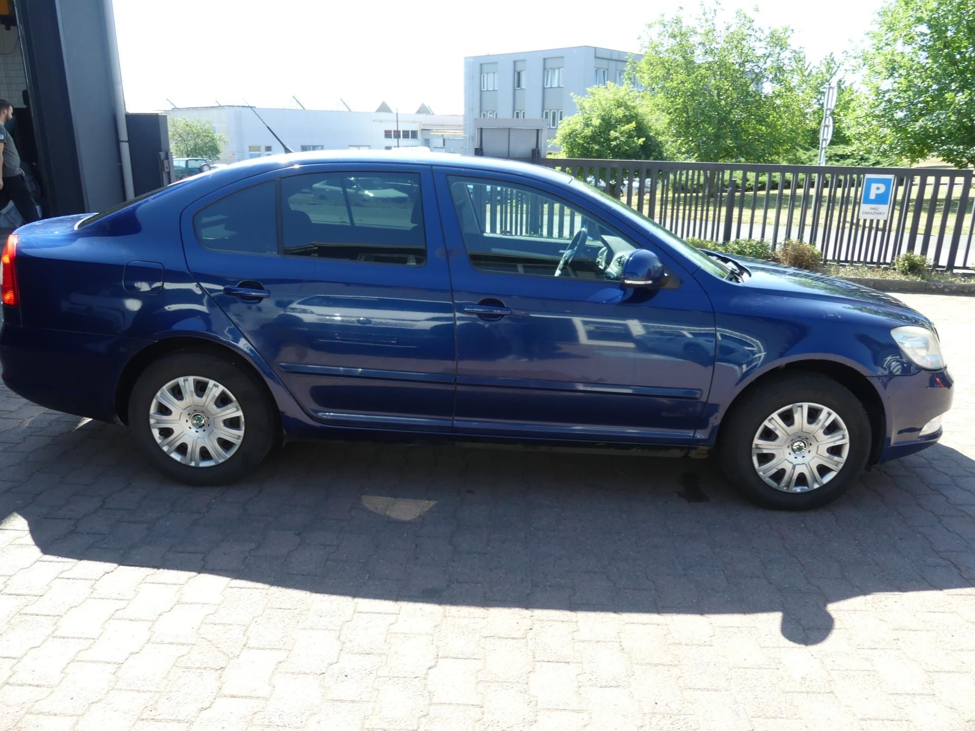 Škoda Octavia, 1,6 MPi - fotka 4