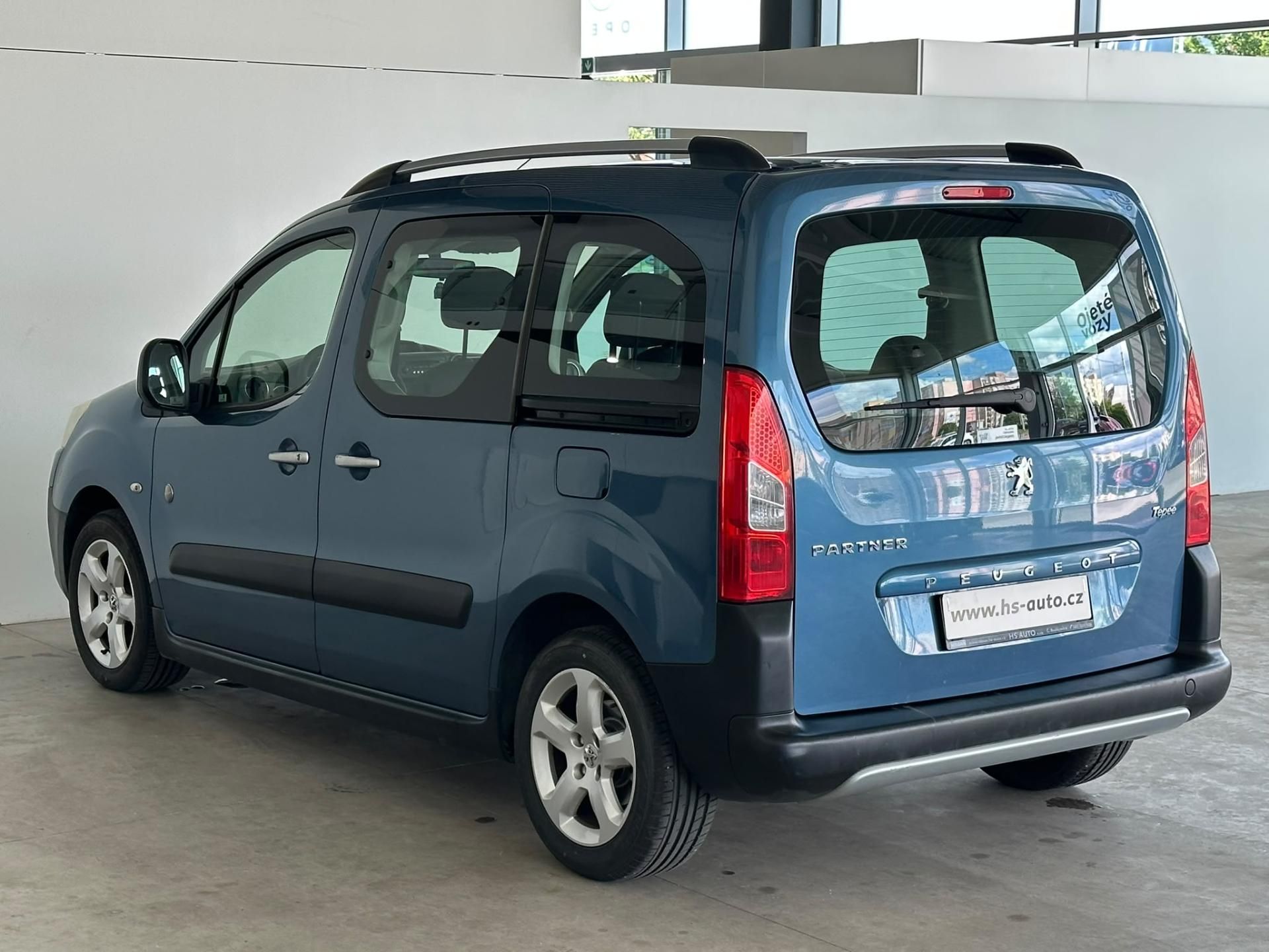 Peugeot Partner Tepee, 1.6HDi, ČR - fotka 4