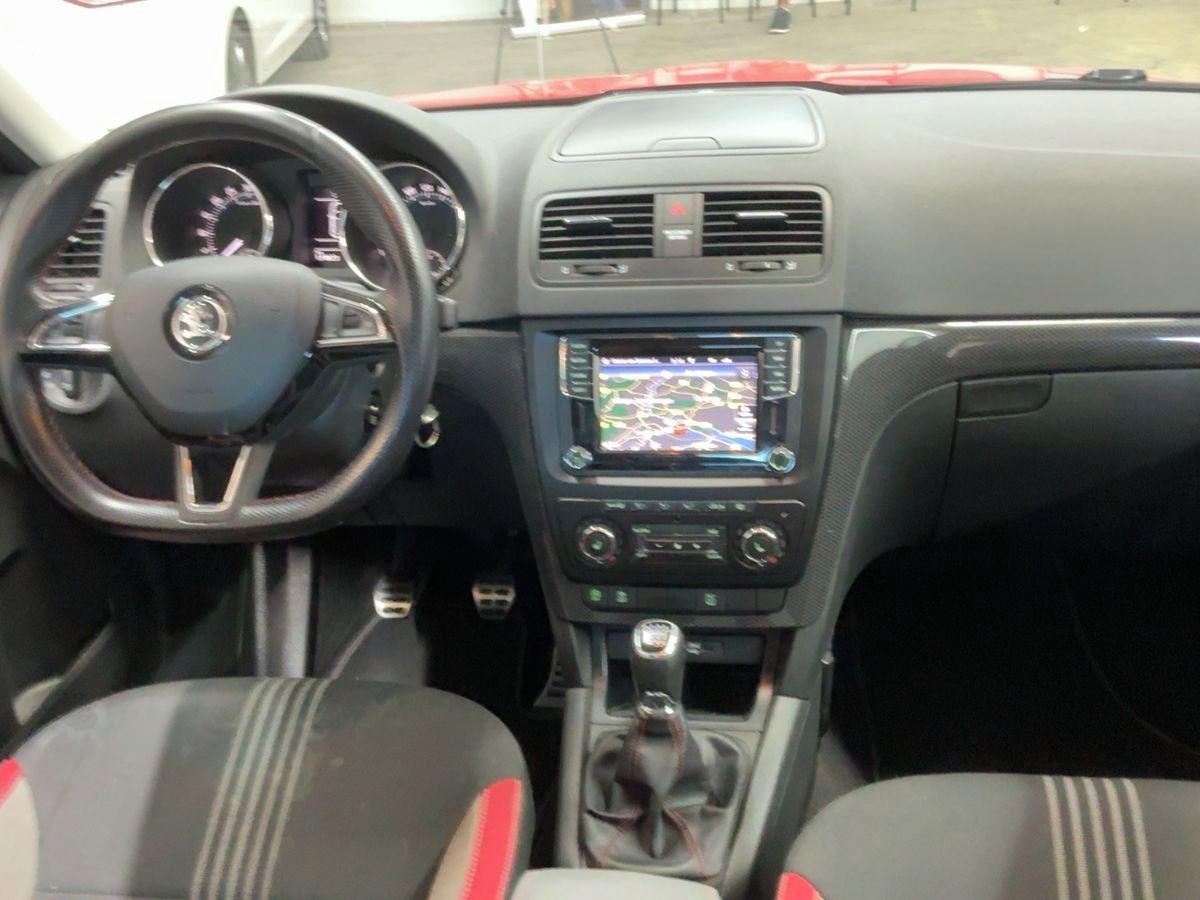 Škoda Yeti, 2.0Tdi 103KW MONTE CARLO XENON - fotka 3