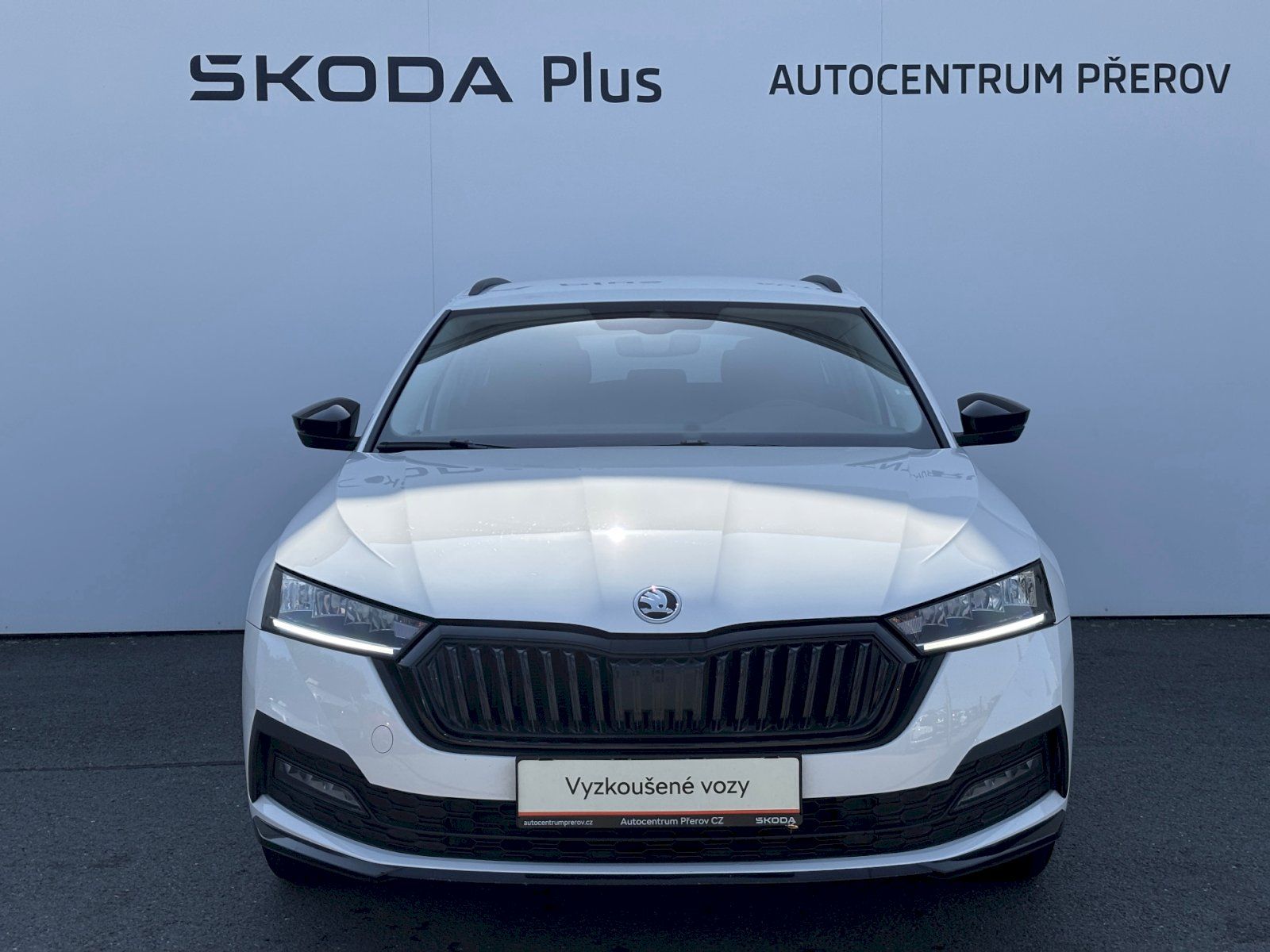 Škoda Octavia, 2.0 TDI 85kW Ambition Plus Nez - fotka 4