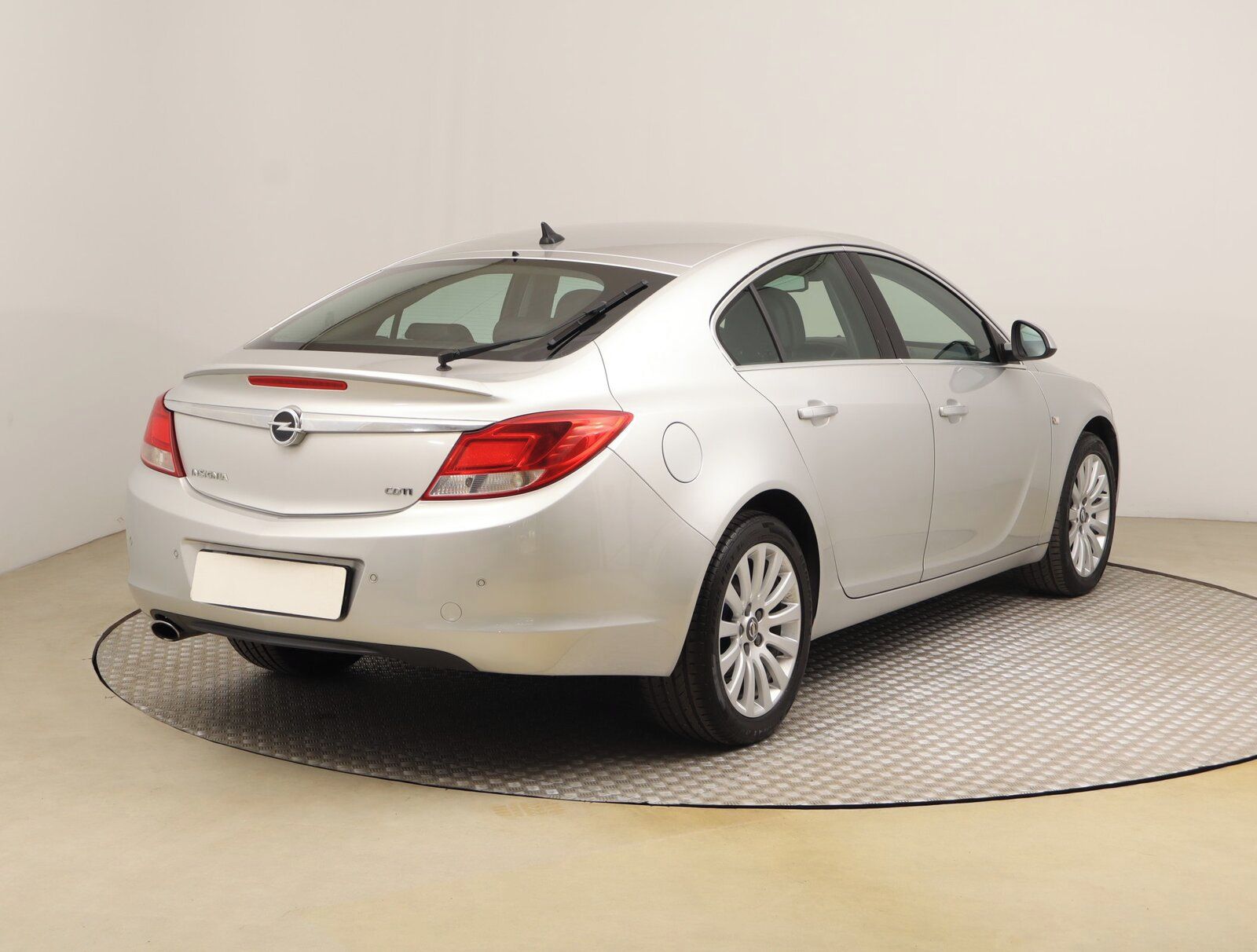 Opel Insignia, 2.0 CDTI, Kožené sedačky - fotka 5