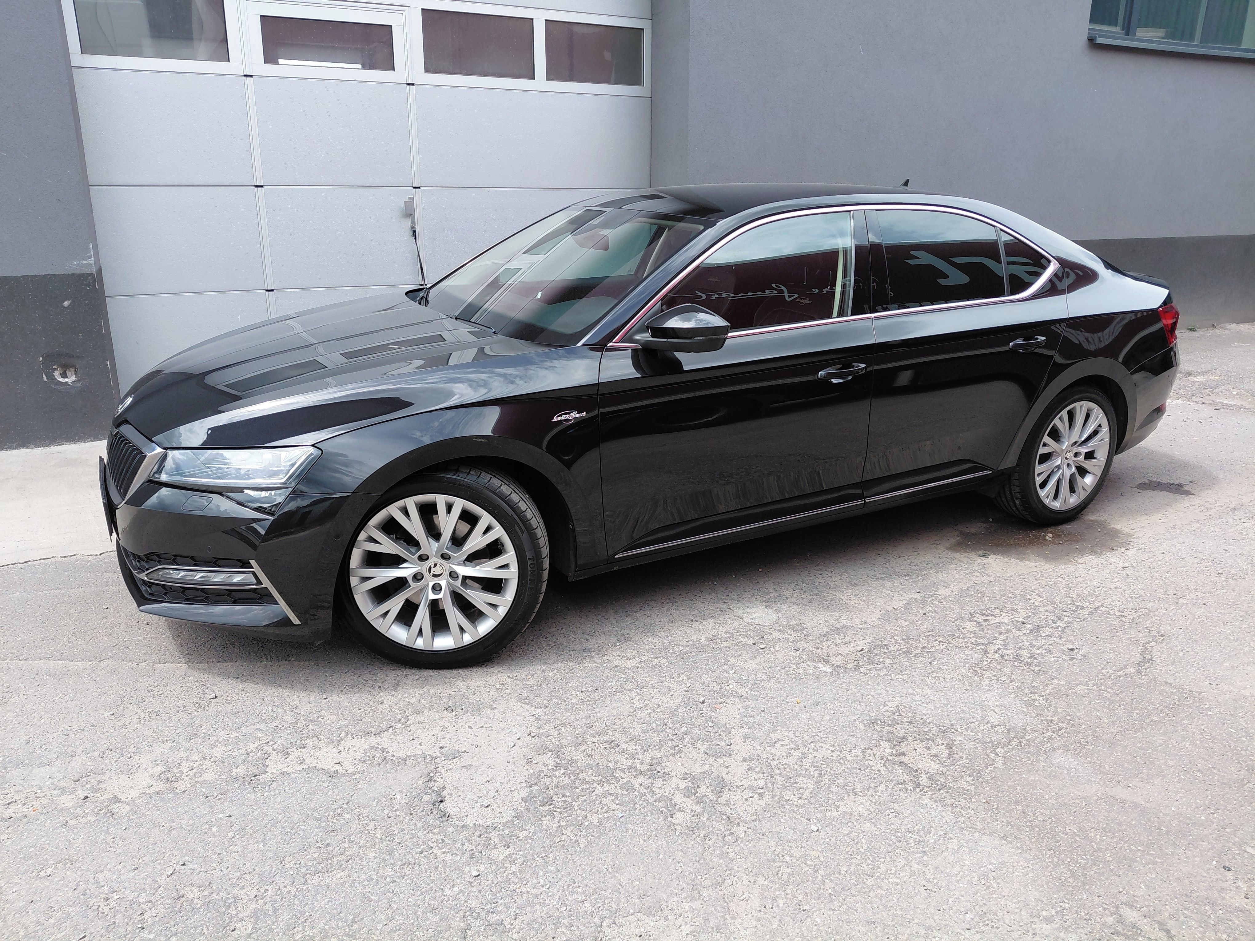 Škoda Superb, III 2.0 TDi L&K 147kW, DSG, - fotka 3