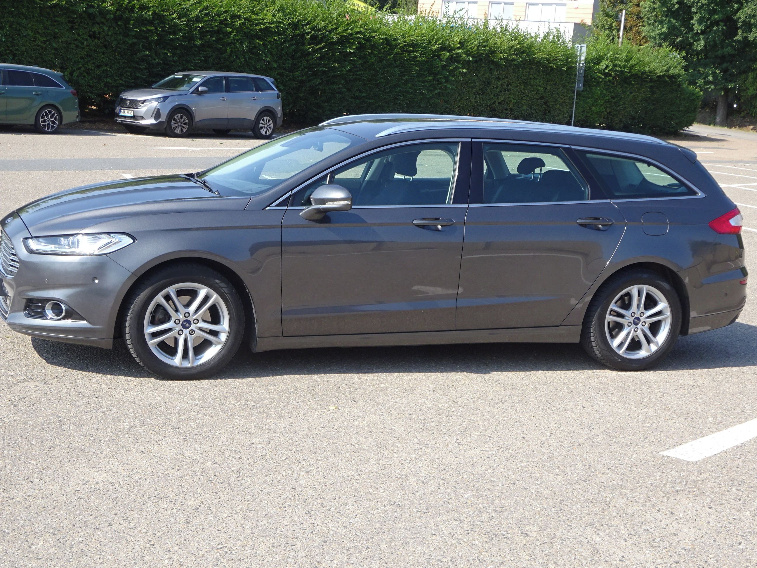 Ford Mondeo, 2.0 TDCI (132 KW) AUTOMAT - fotka 3