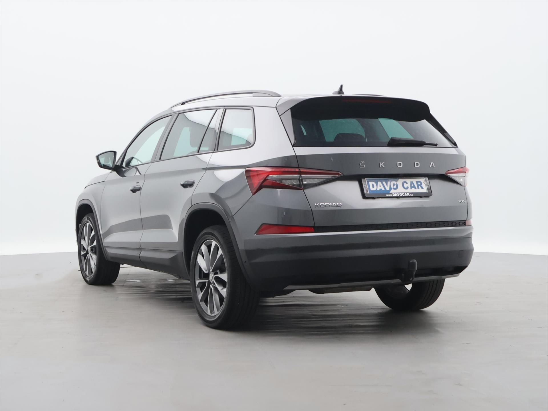 Škoda Kodiaq, 2,0 TDI 147kW 4x4 DSG Tour DPH - fotka 5
