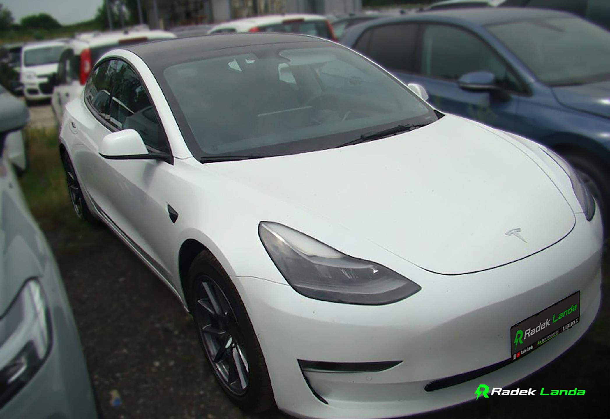 Tesla Model 3, Long Range AWD | AMD Ryzen - fotka 3