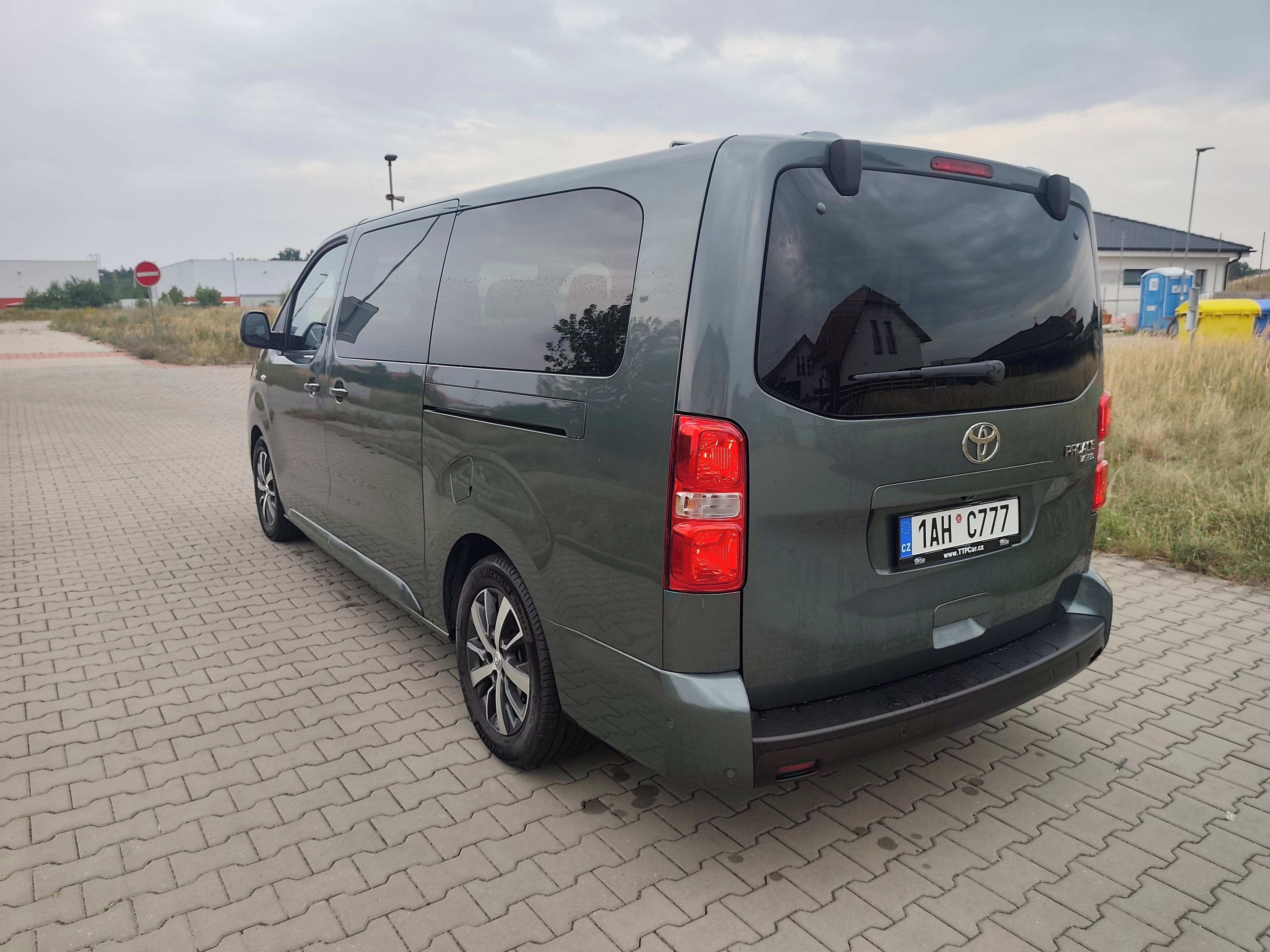 Toyota Proace, Prodám zánovní Proace L2 - fotka 5