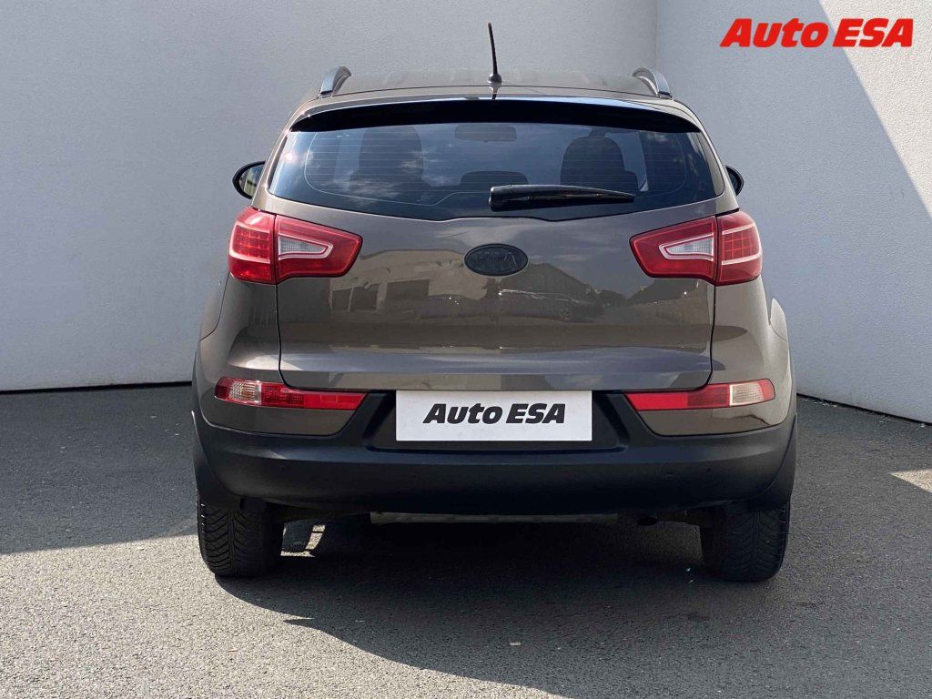 Kia Sportage, 1.6GDI,1.maj,ČR - fotka 5