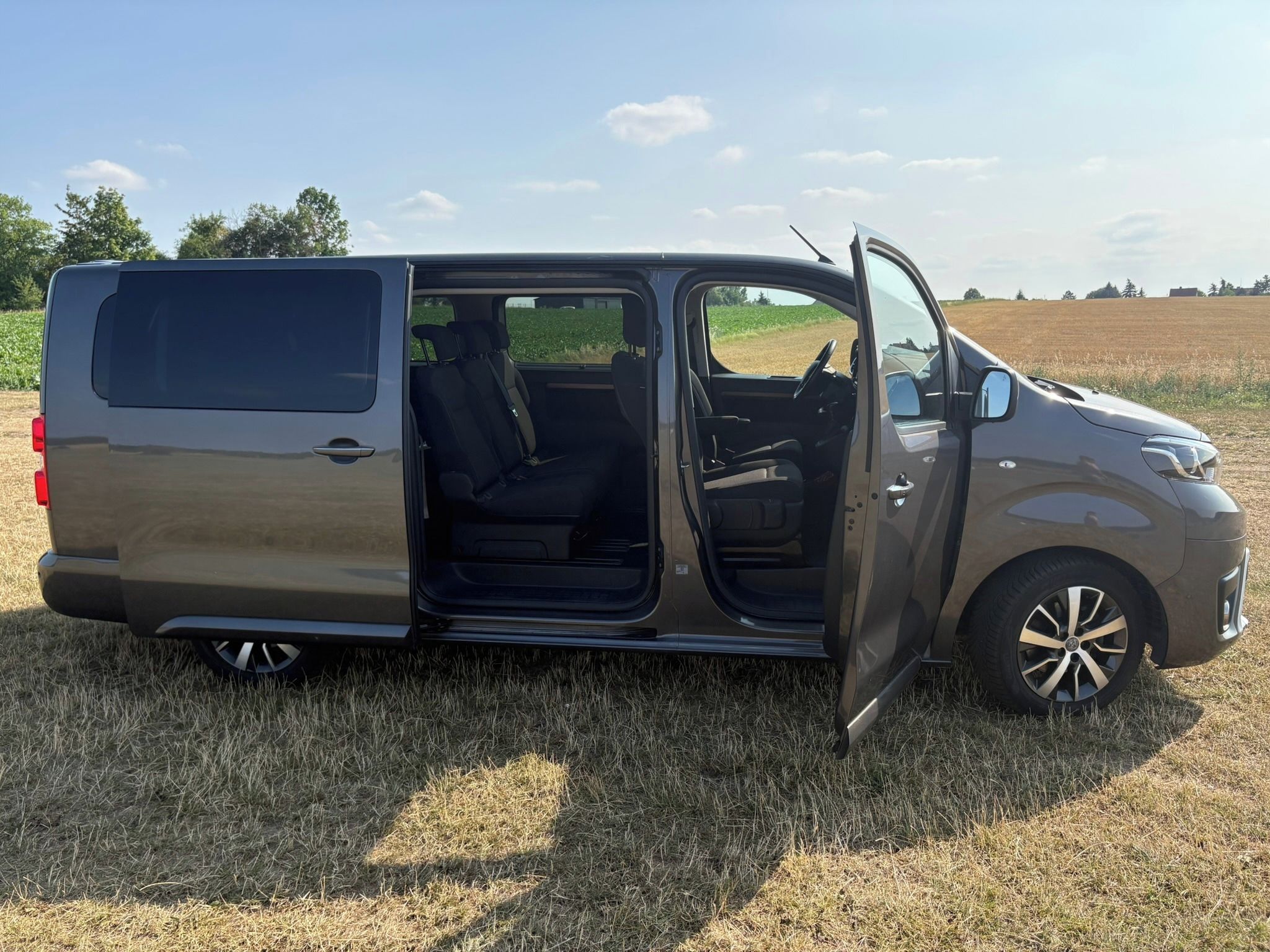 Toyota Proace Verso, 2.0D 144k, 6MT, L2, v záruce - fotka 5