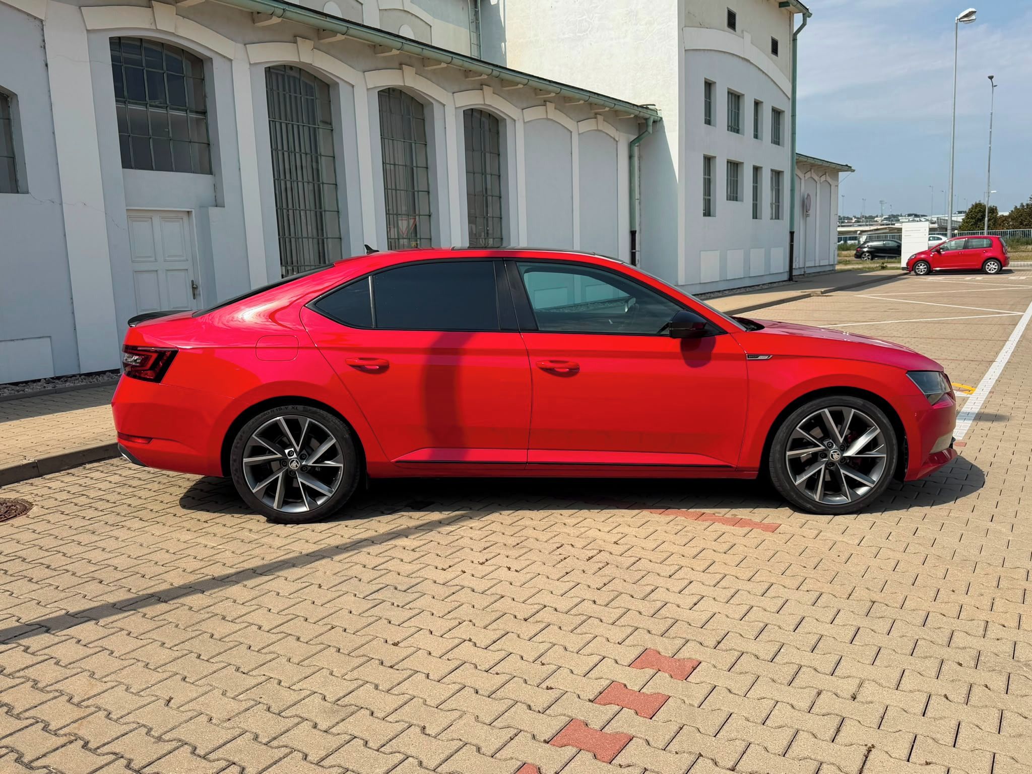 Škoda Superb, 2.0 TDI DSG 4X4 SPORTLINE,ALU - fotka 6