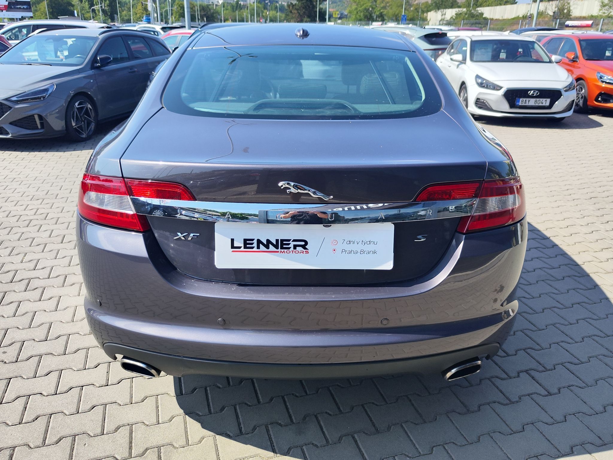 Jaguar XF, 3.0/202kW V6 - fotka 6