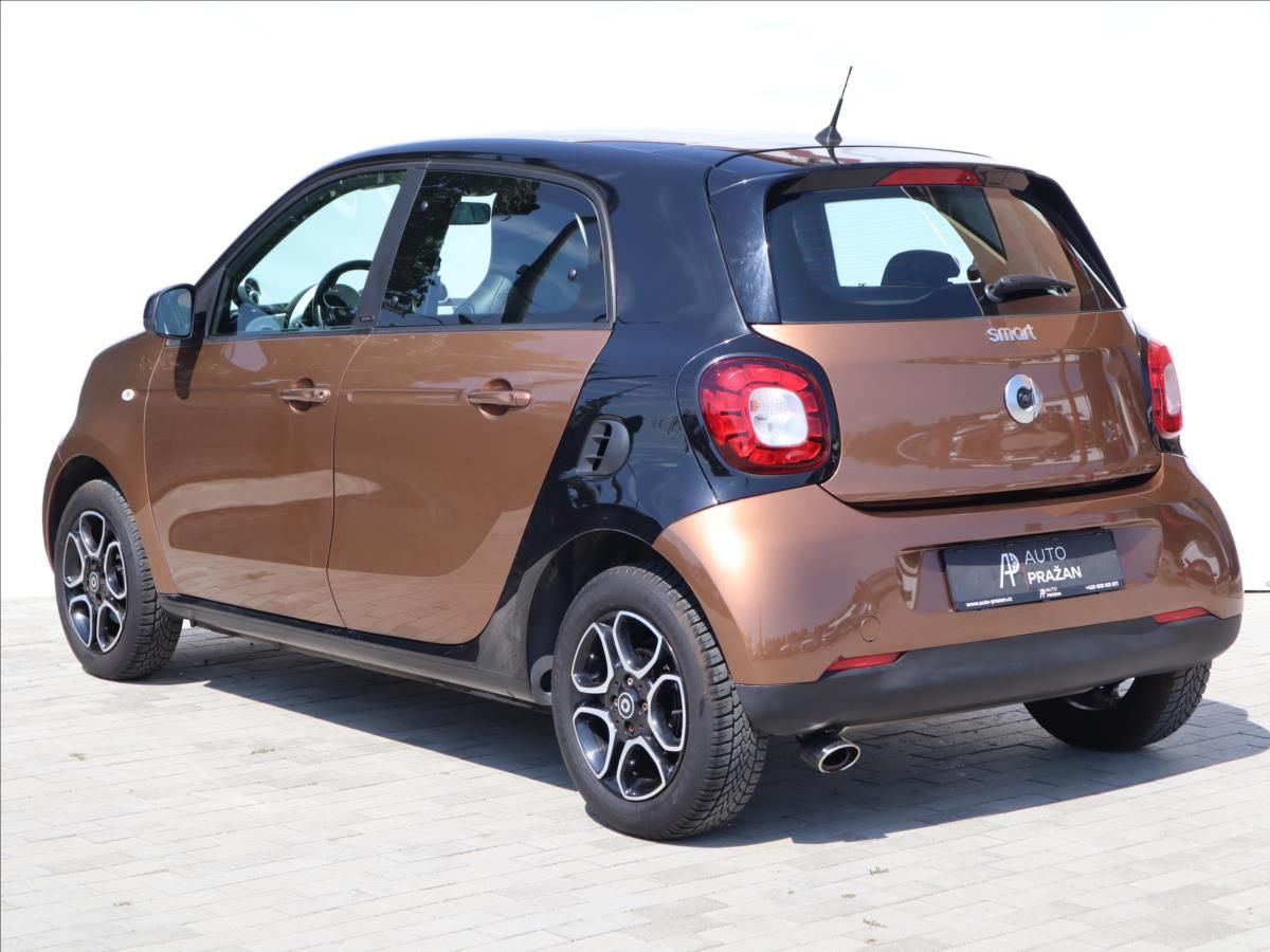Smart Forfour, 1,0 i Prime, kamera, navi, 2 s - fotka 4