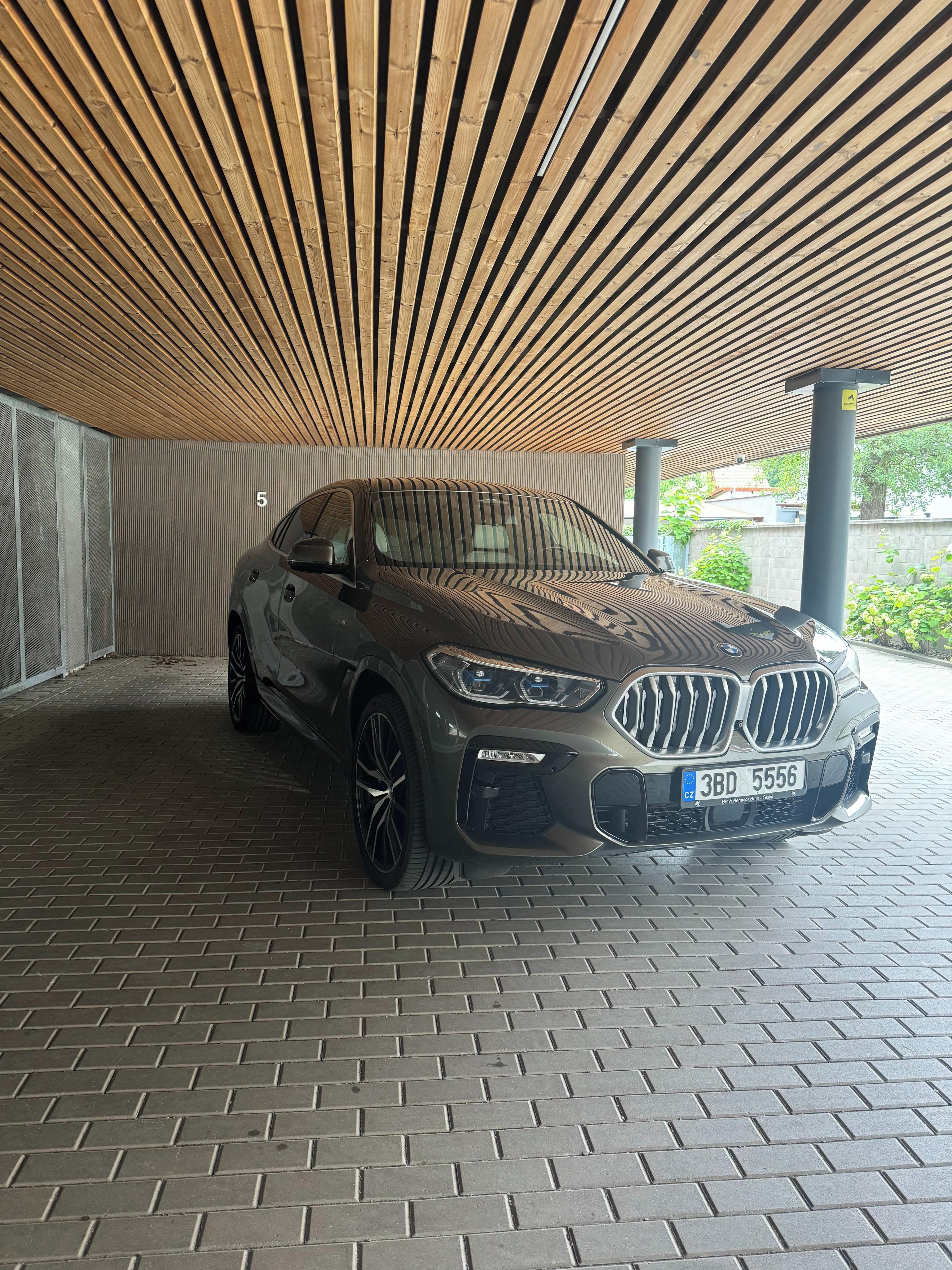 BMW X6, BMW X6 3.0 xDrive M paket DPH - fotka 4