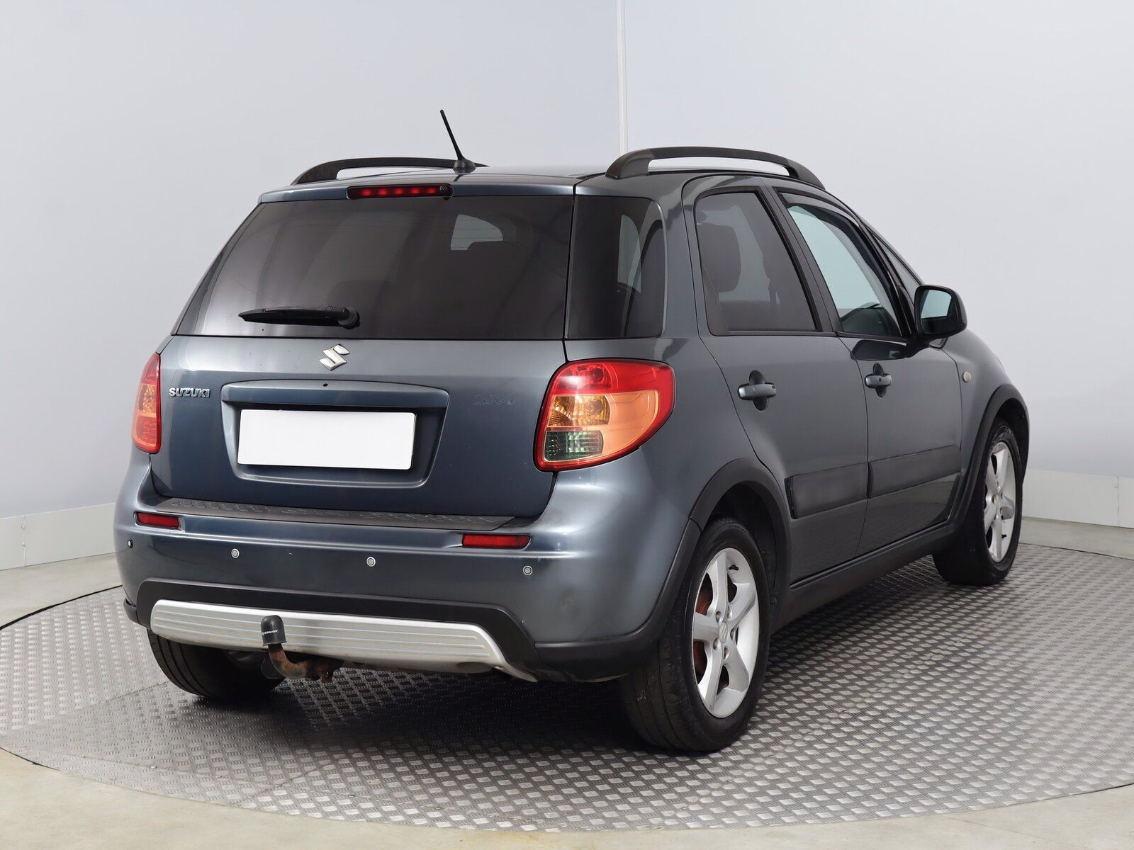 Suzuki SX4, 1.6 VVT, Tažné - fotka 5
